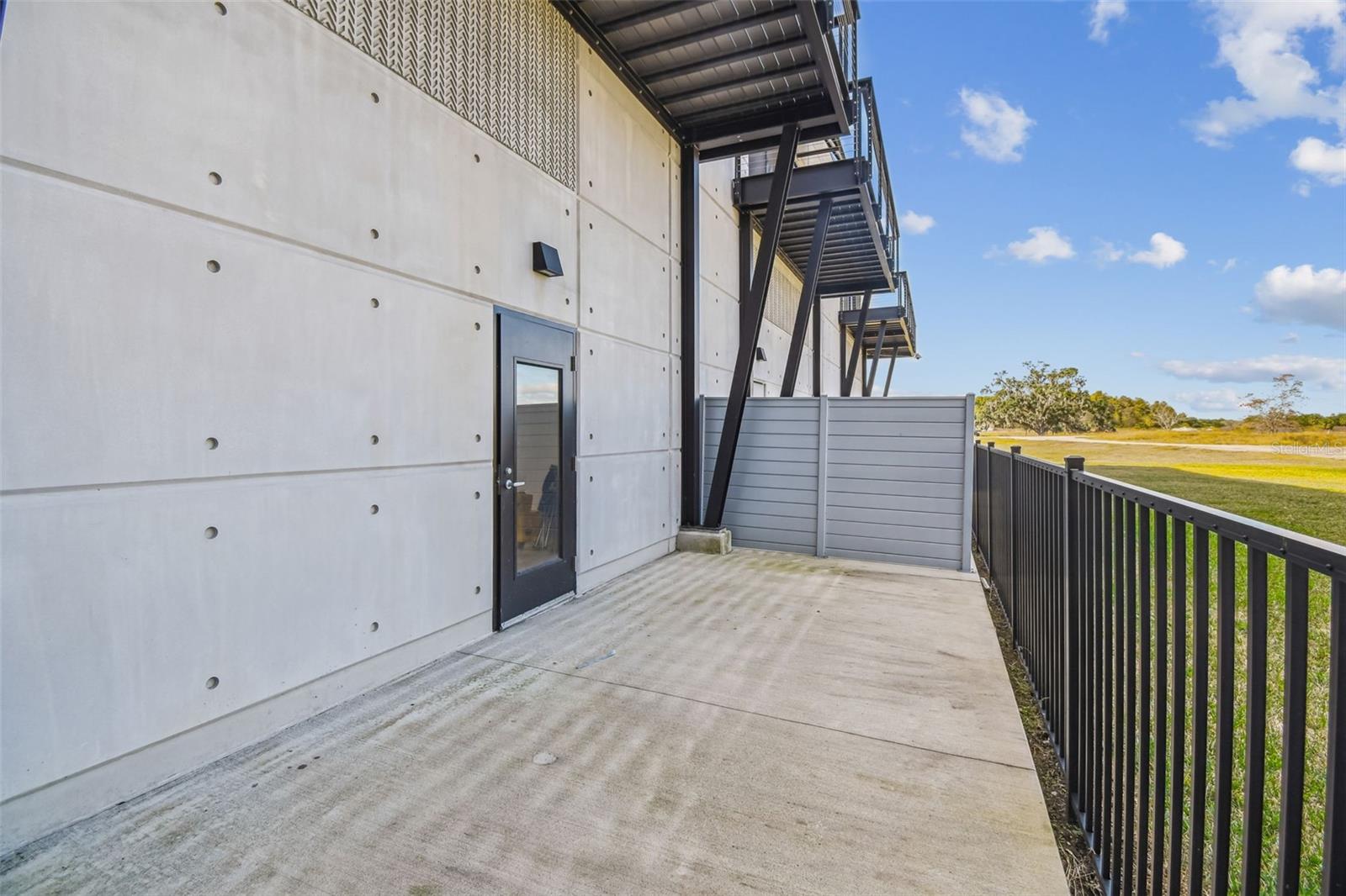 Image 23 of 50 For 6500 Motor Enclave Way 503