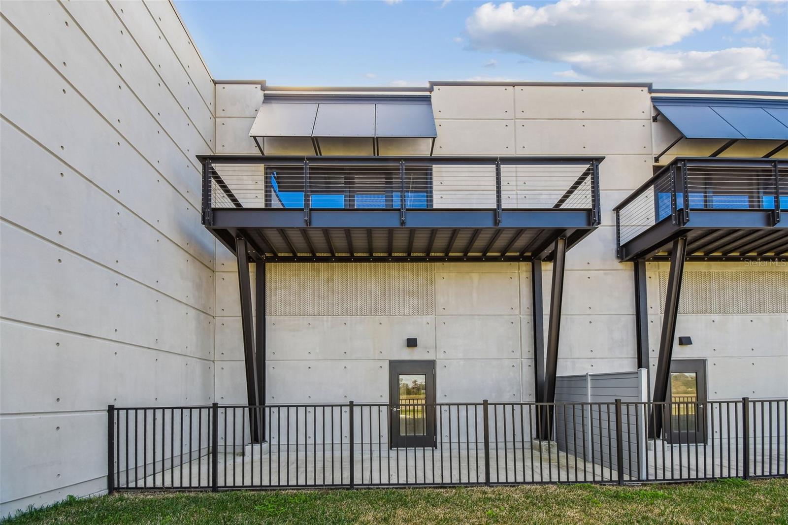 Image 26 of 50 For 6500 Motor Enclave Way 503