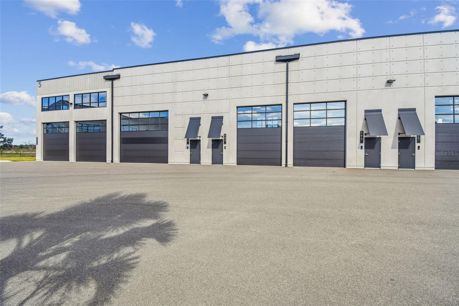 Image 4 of 50 For 6500 Motor Enclave Way 503