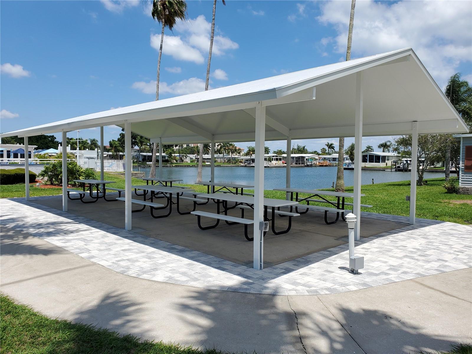 Image 31 of 36 For 18675 Us Highway 19 N 138