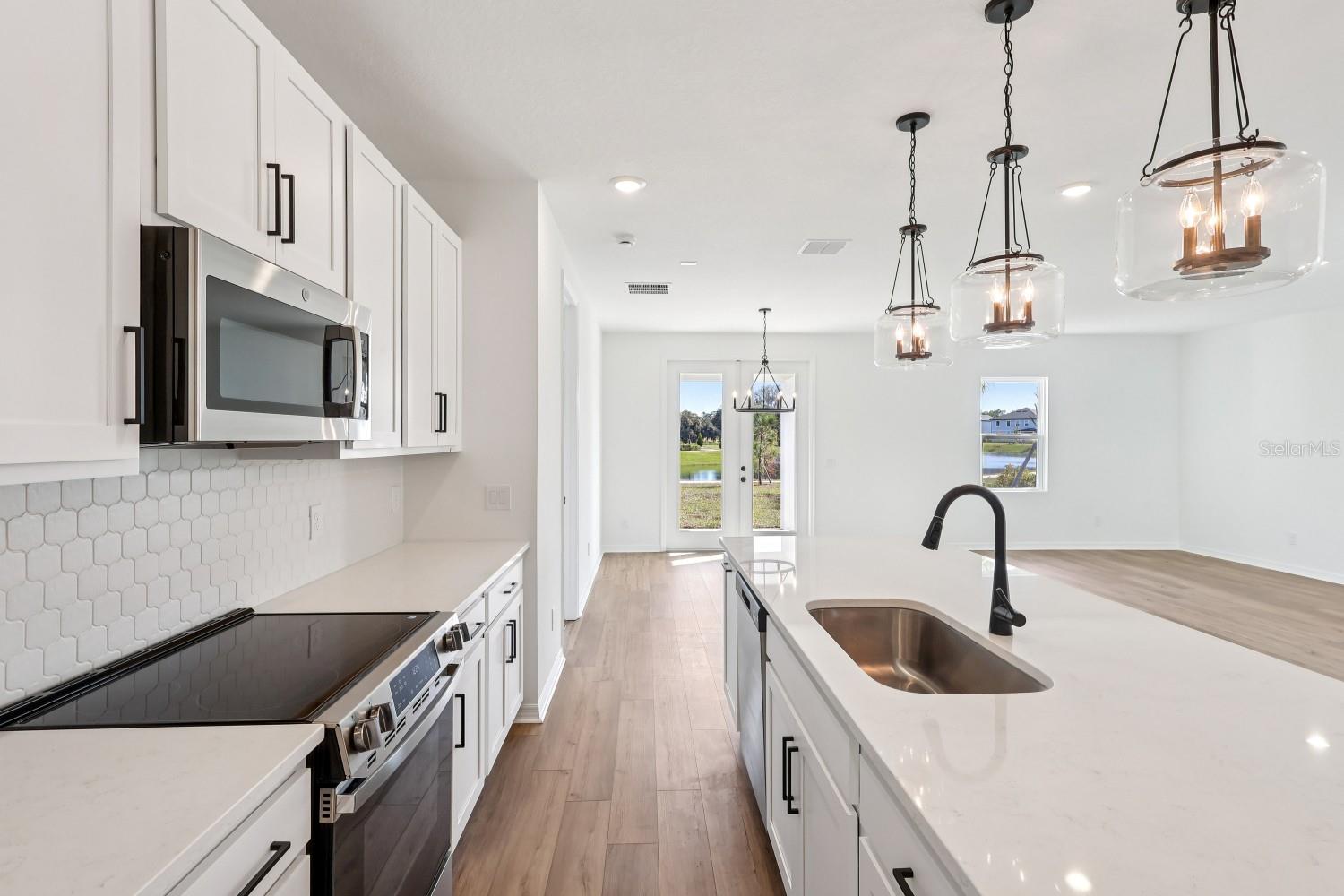 Image 9 of 34 For 2343 Broadbrook Drive