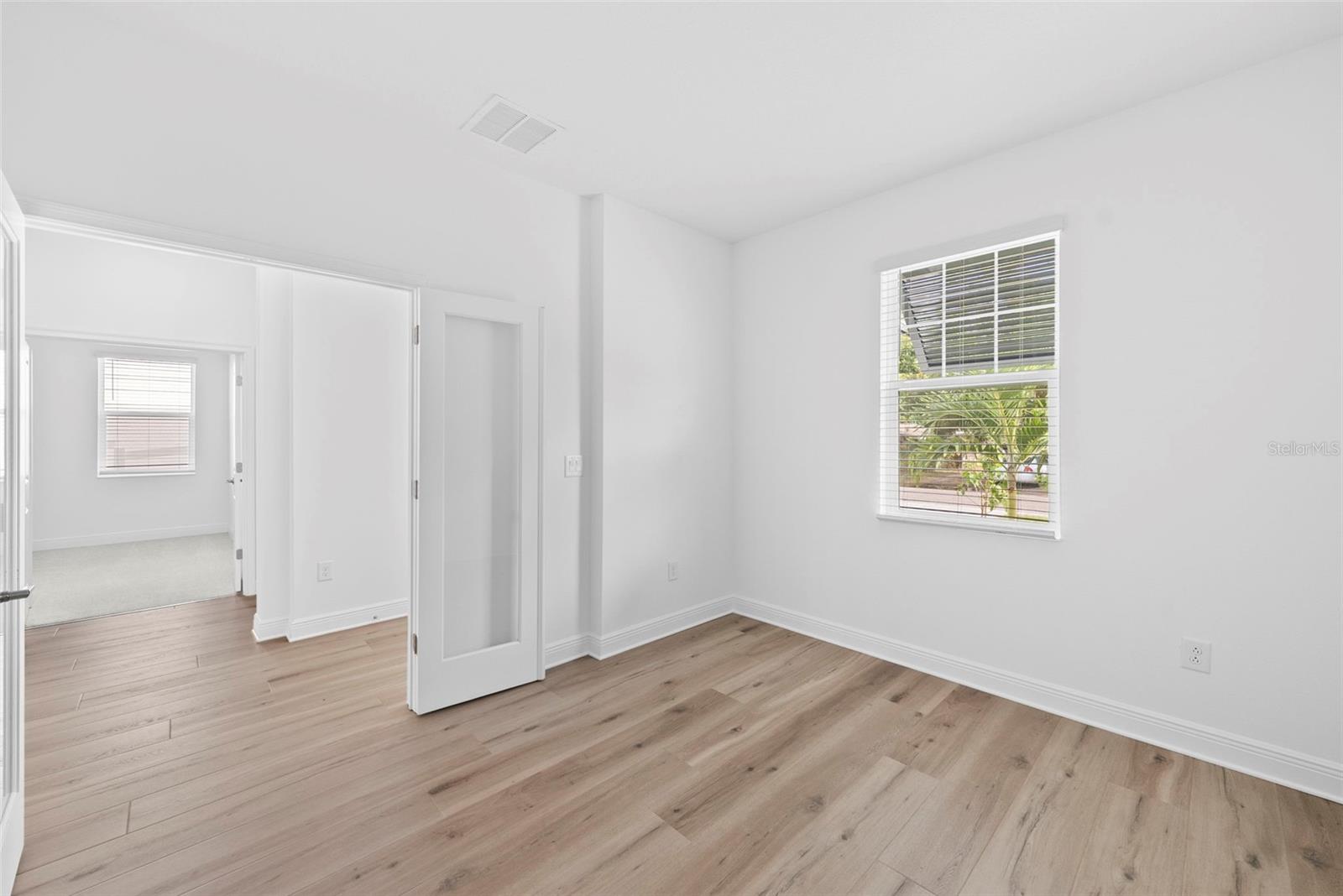 Image 16 of 41 For 6216 29th Street N