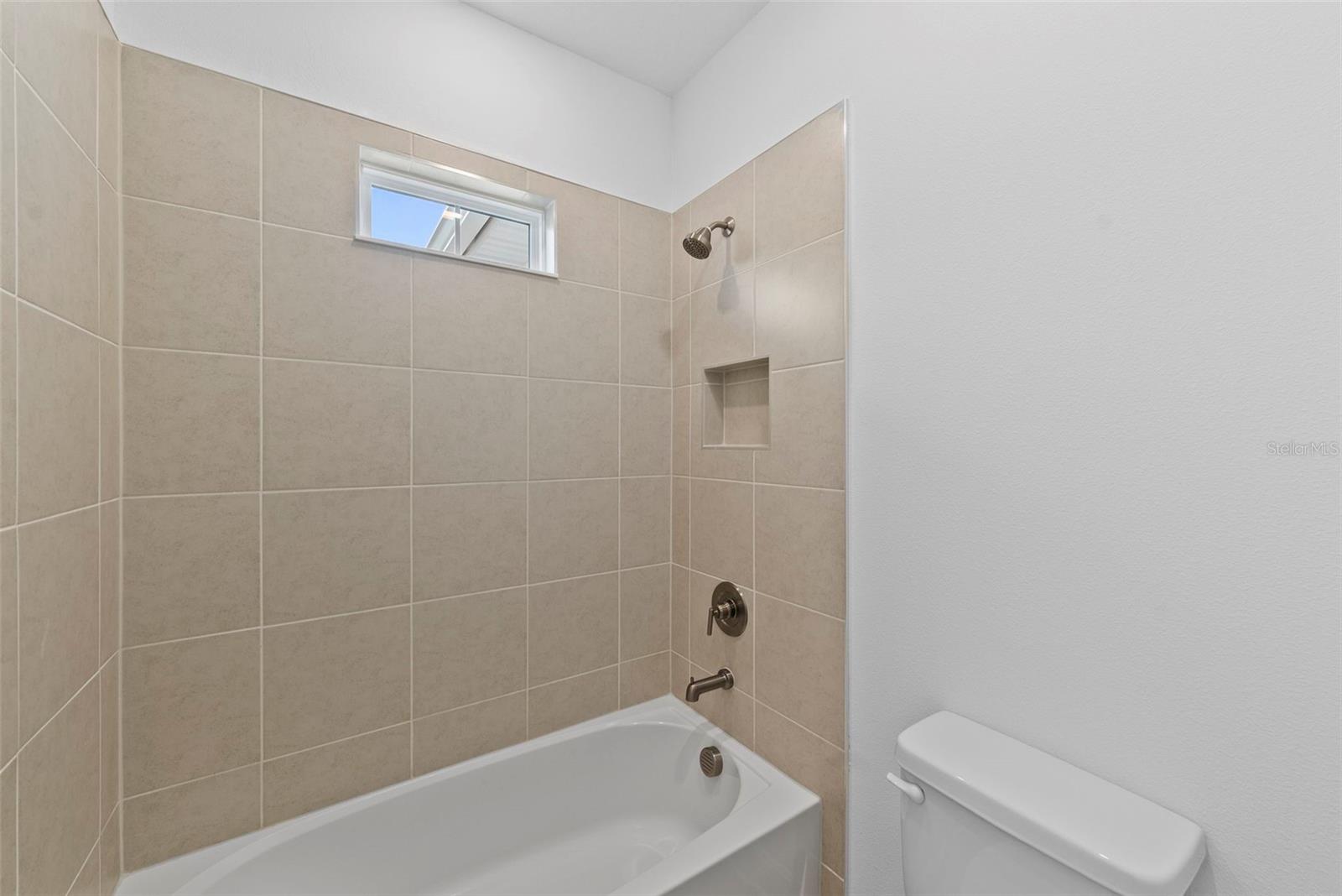 Image 32 of 41 For 6216 29th Street N