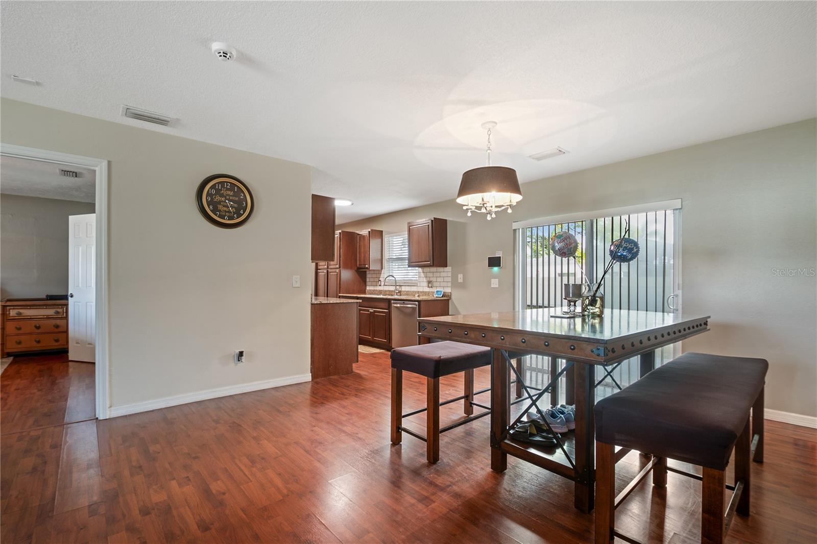 Image 15 of 31 For 4389 Trout Drive Se