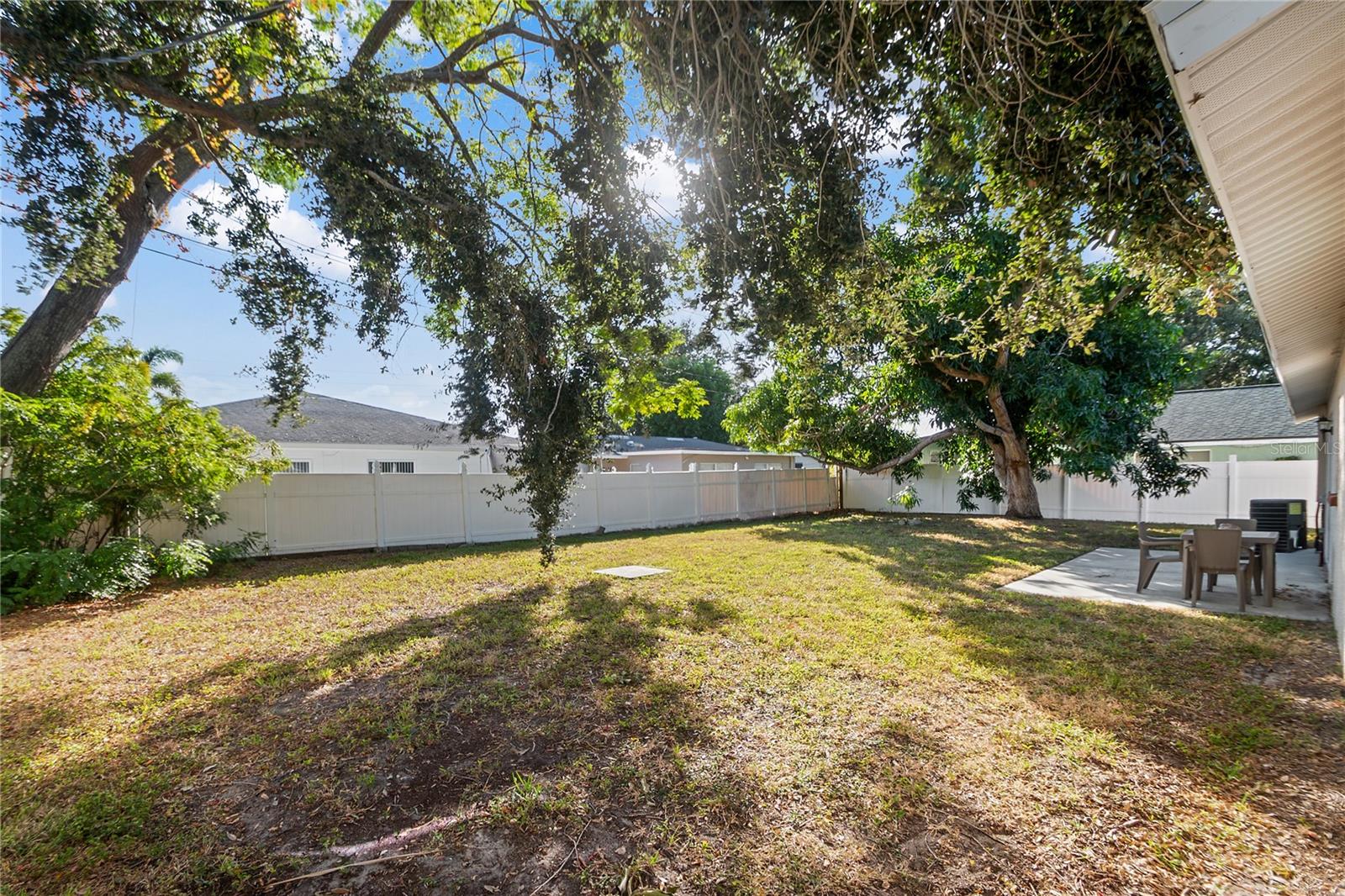 Image 5 of 31 For 4389 Trout Drive Se