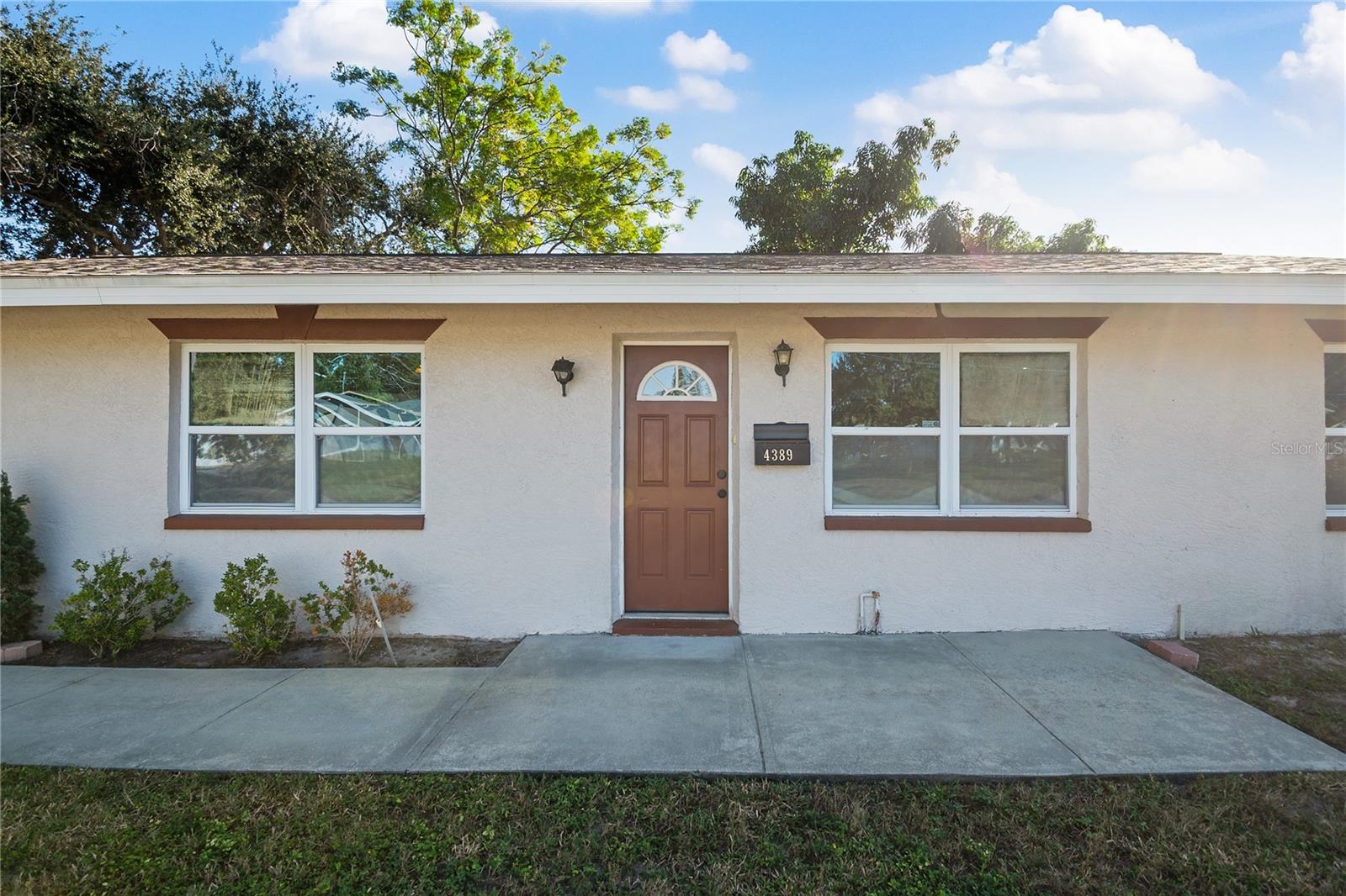 Image 9 of 31 For 4389 Trout Drive Se