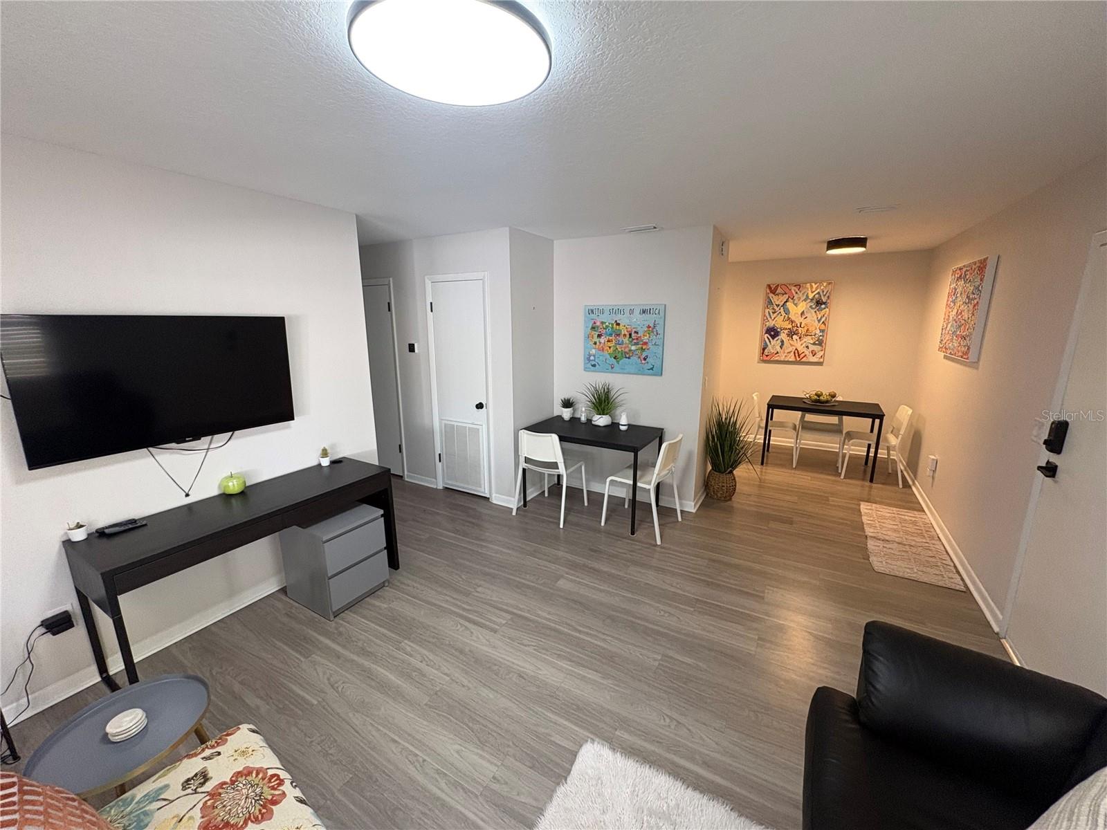 Image 12 of 44 For 5210 Zion Street