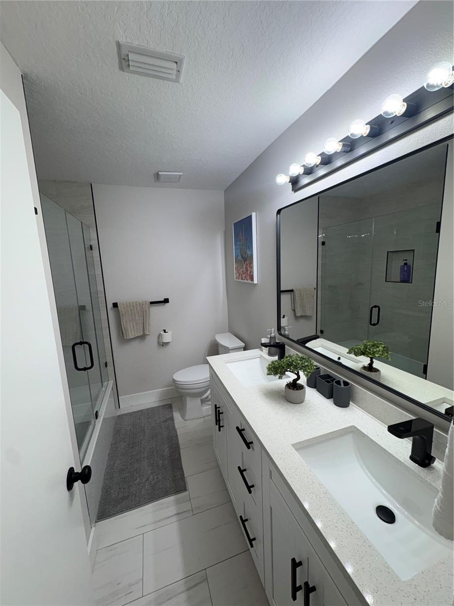 Image 25 of 44 For 5210 Zion Street