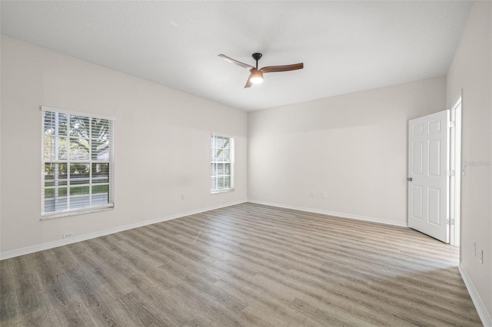 Image 18 of 34 For 19015 Callaway Court 37