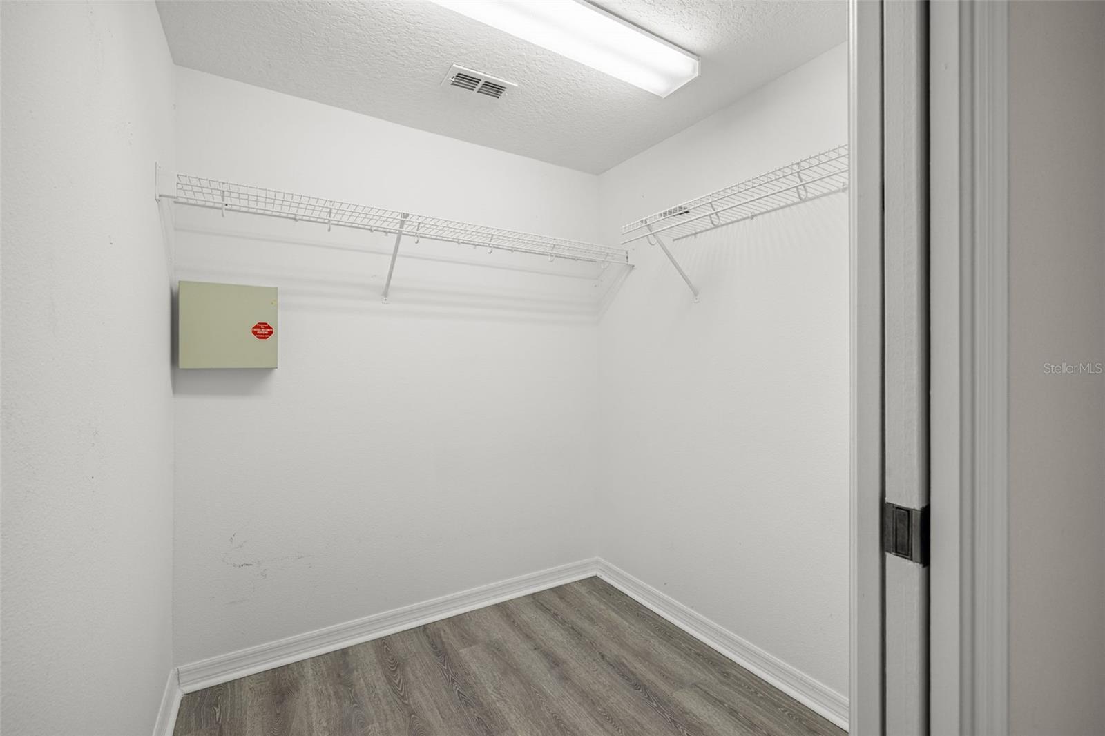 Image 21 of 34 For 19015 Callaway Court 37