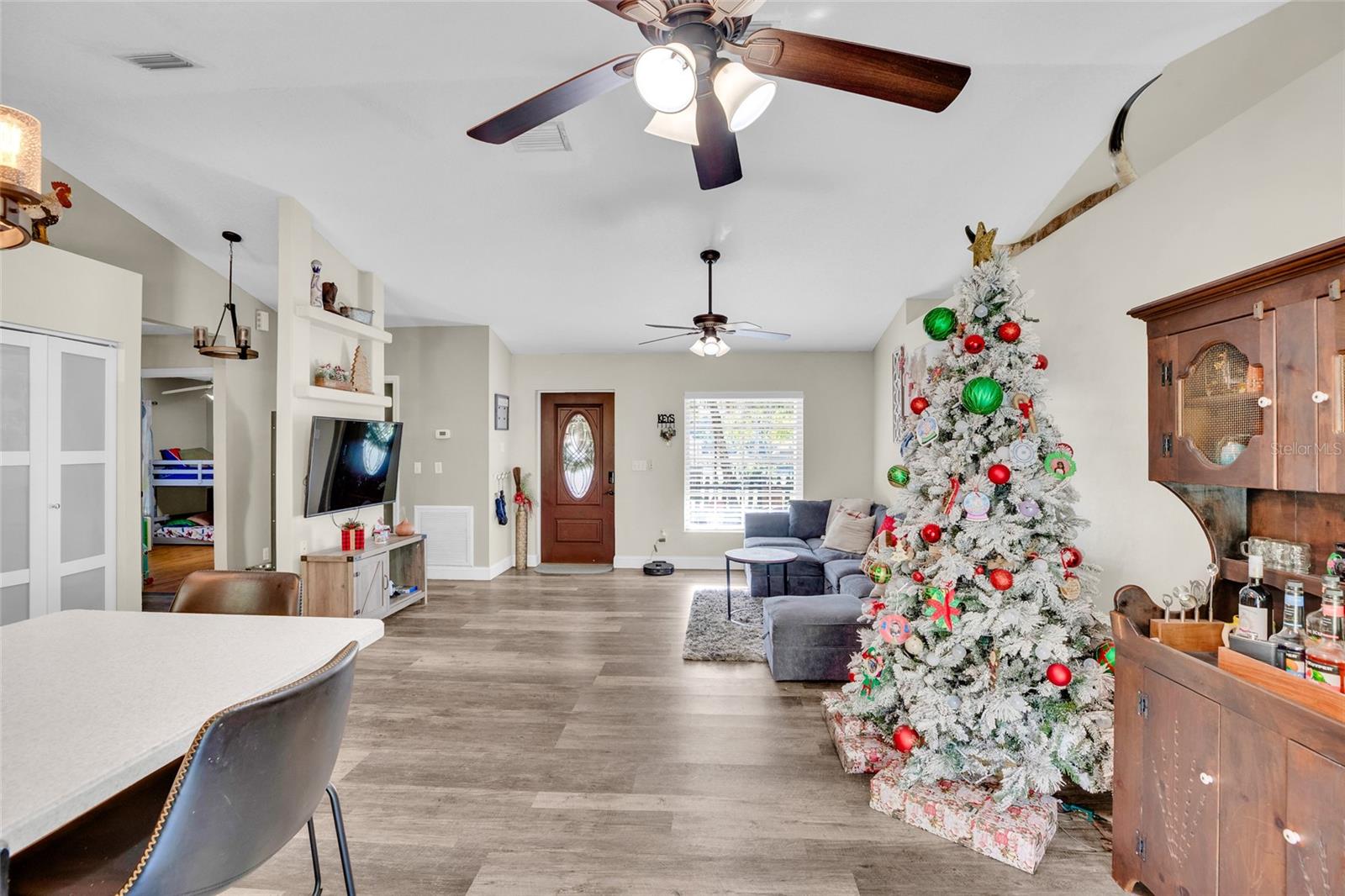 Image 13 of 30 For 6413 Peterson Road