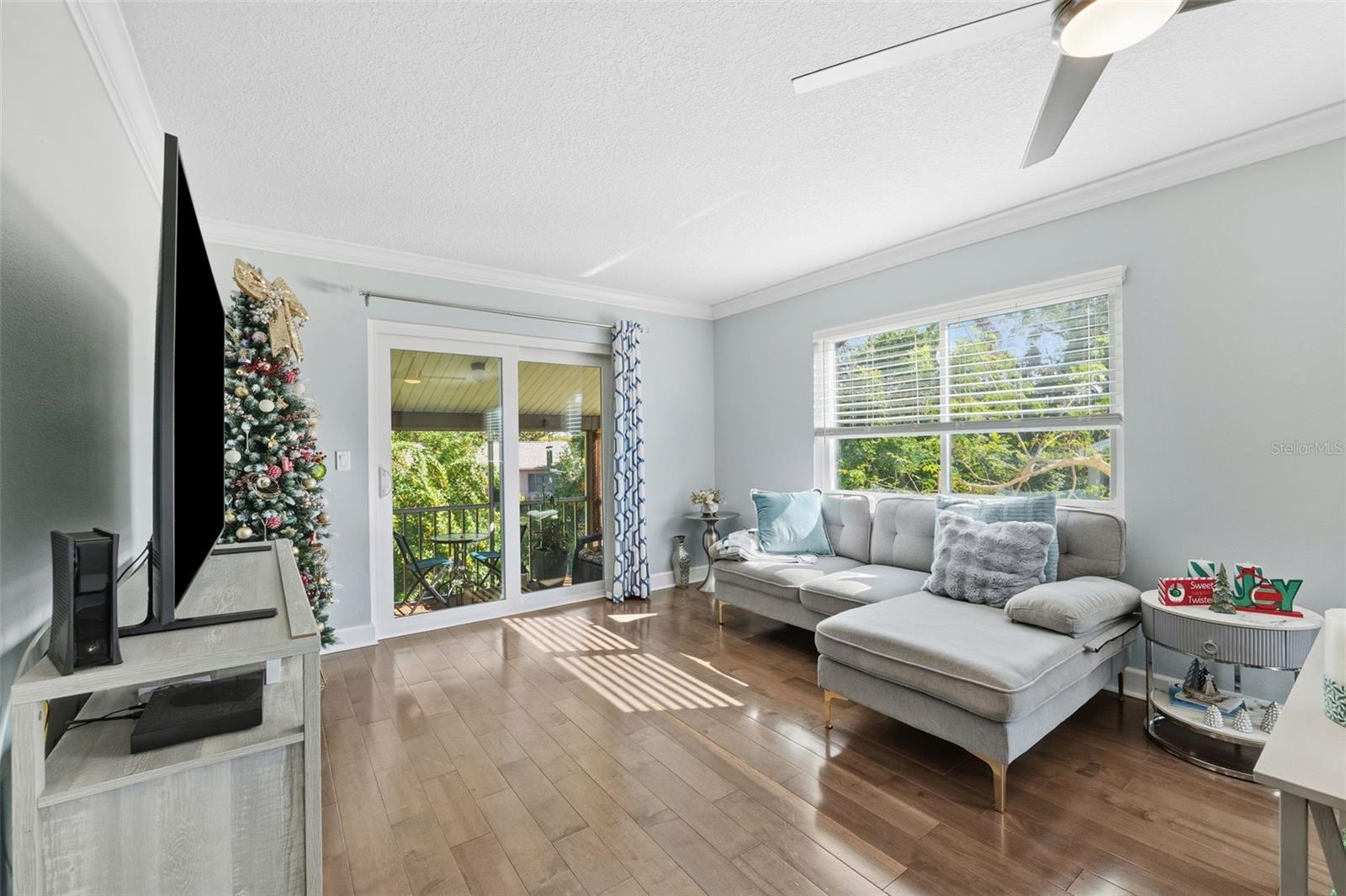 Image 16 of 37 For 12404 Eagleswood Drive D