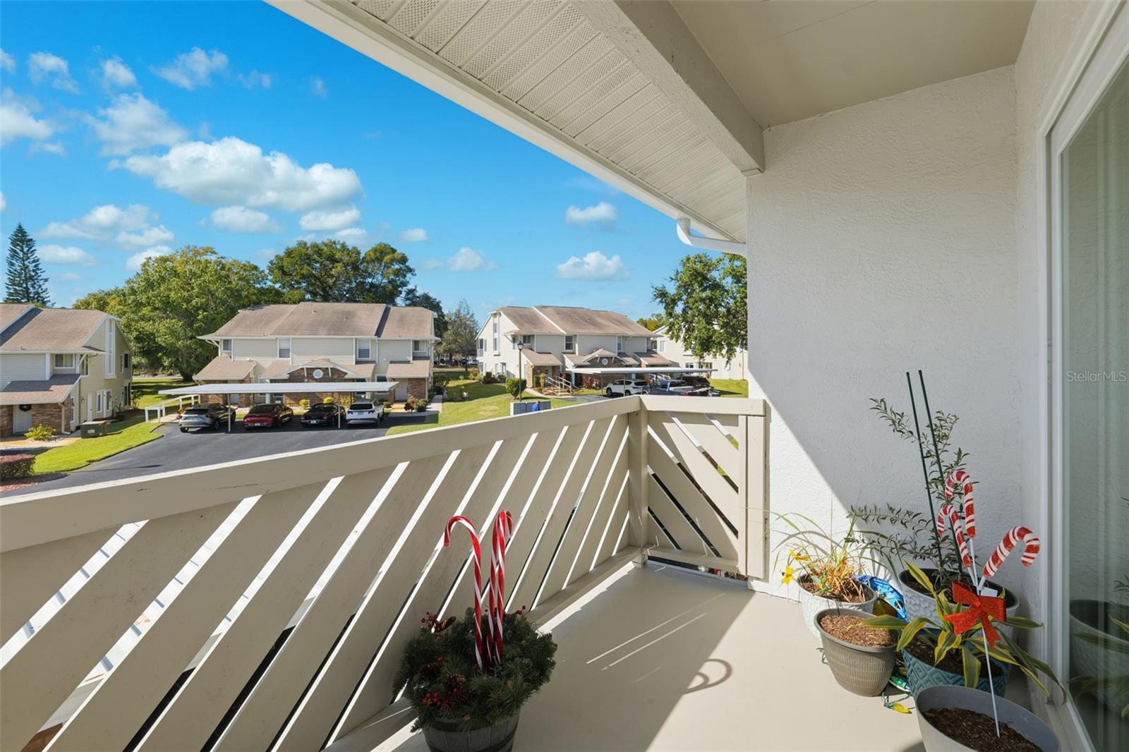 Image 18 of 37 For 12404 Eagleswood Drive D