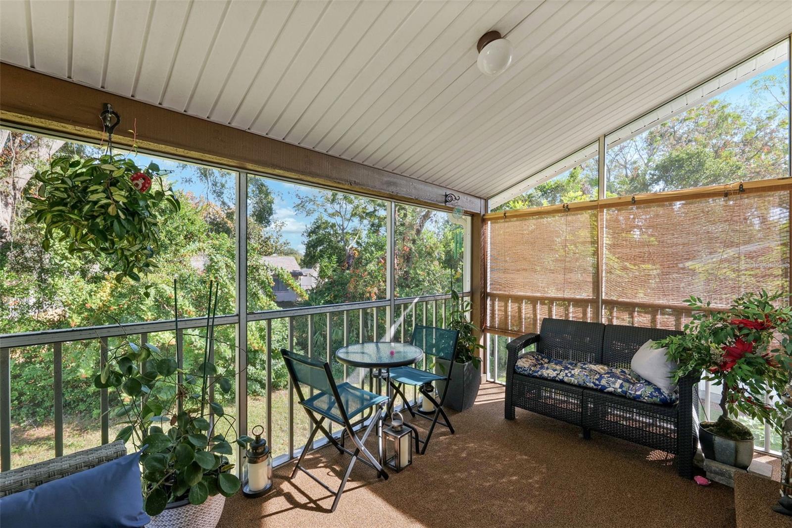 Image 20 of 37 For 12404 Eagleswood Drive D