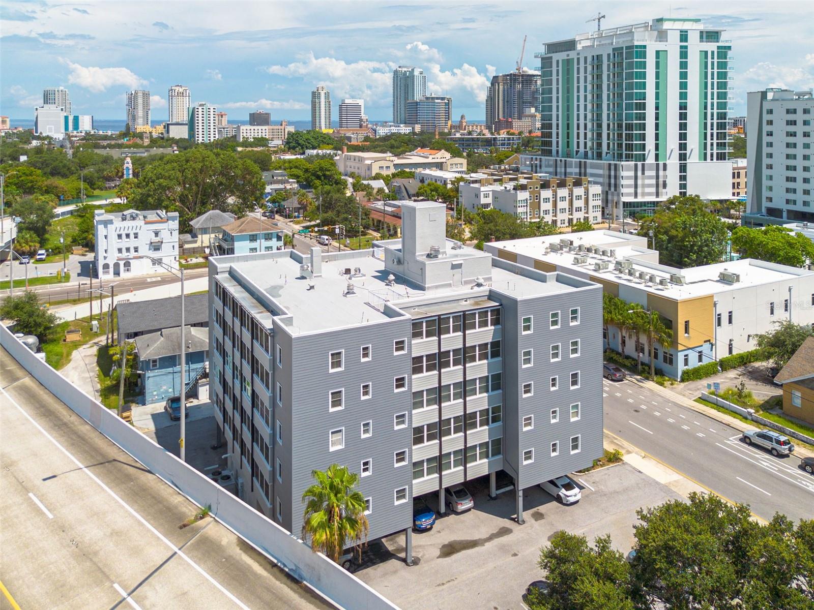 Image 2 of 32 For 841 4th Avenue N 67