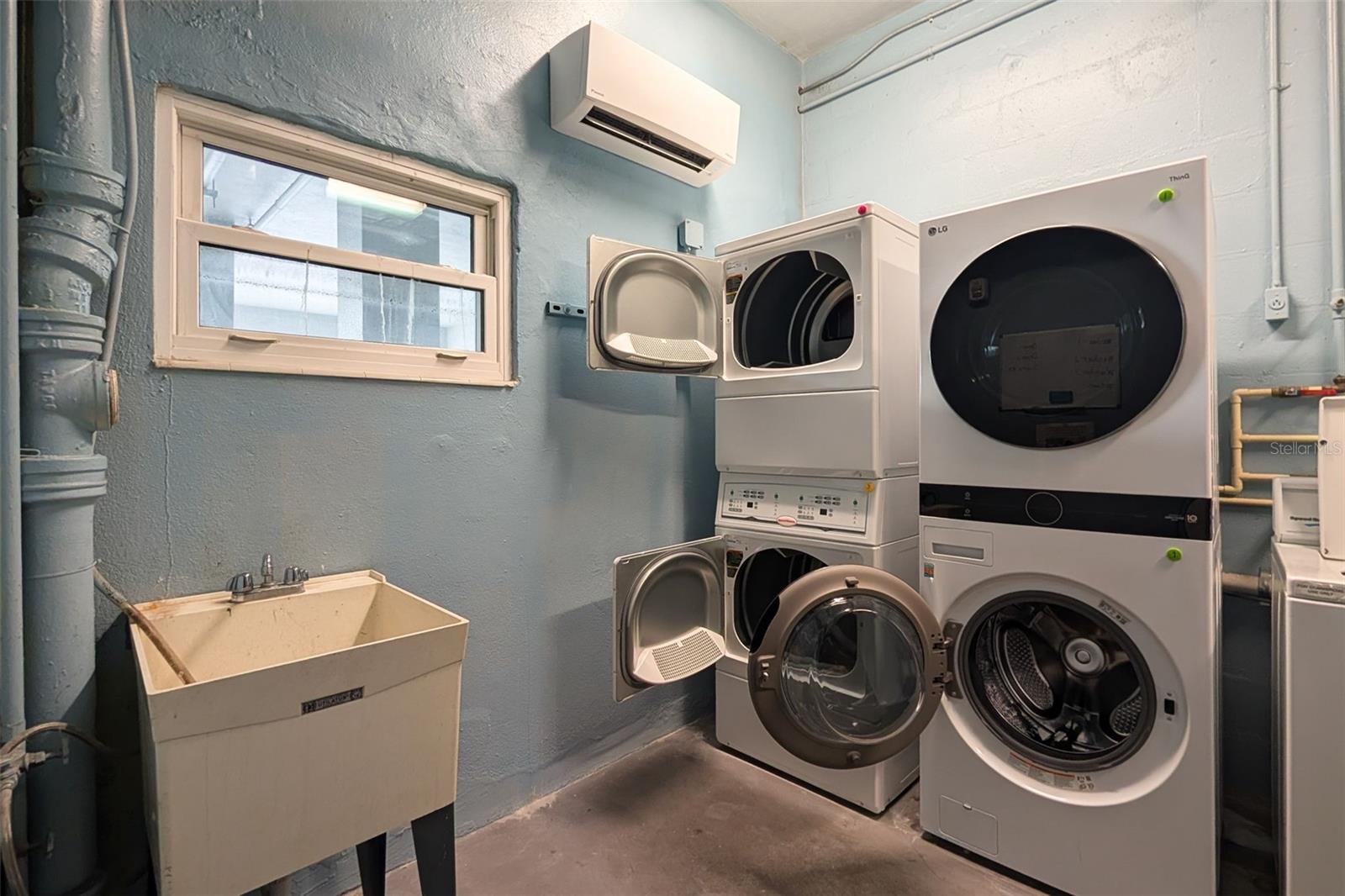 Image 26 of 32 For 841 4th Avenue N 67