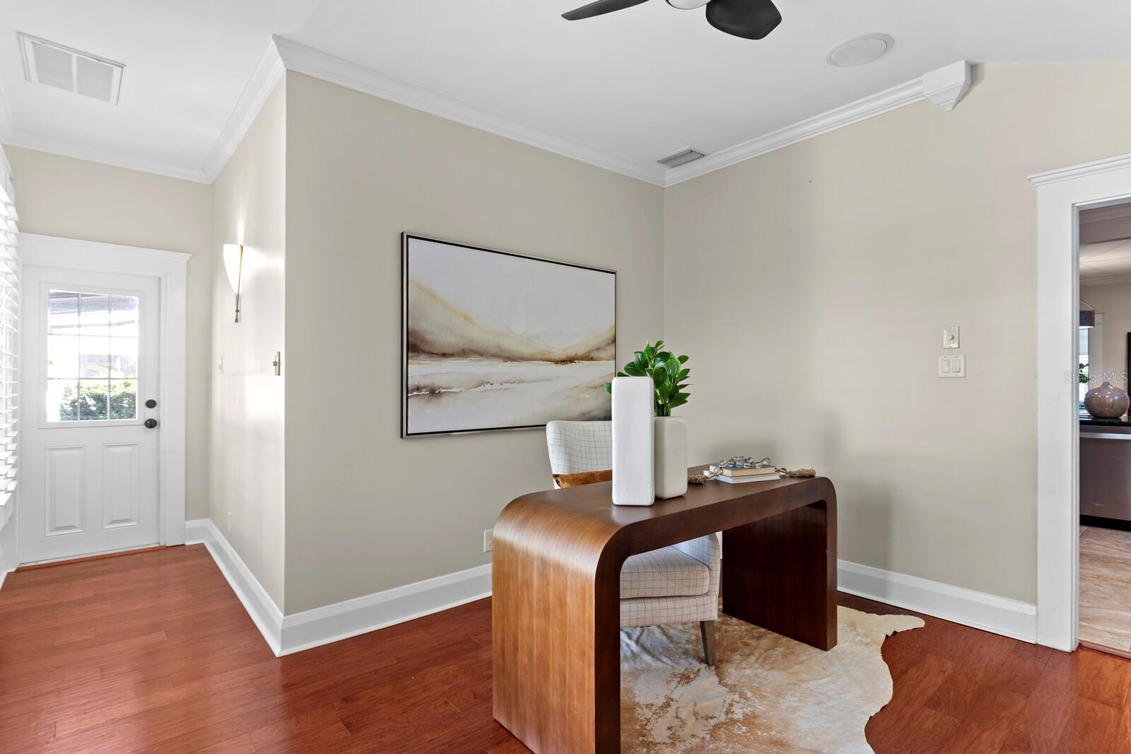 Listing photo id 21 for 1315 Moody Avenue