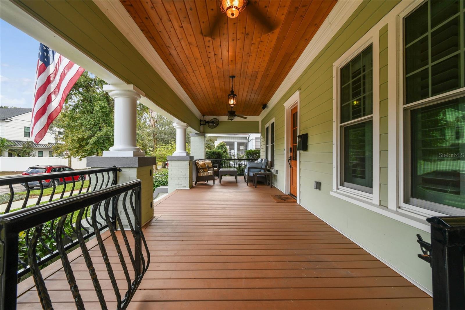 Listing photo id 31 for 1315 Moody Avenue