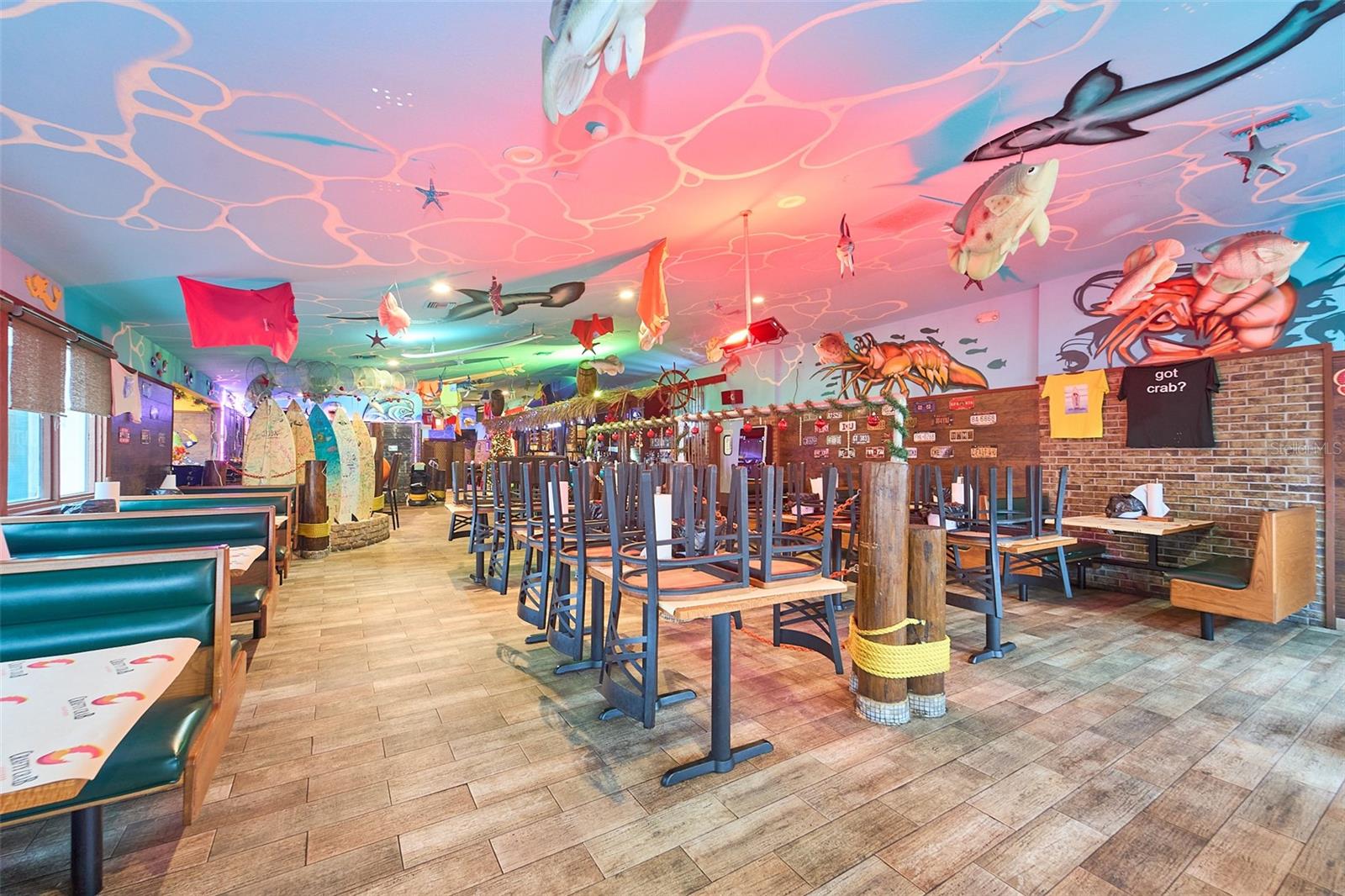 Image 8 of 33 For 704 Brandon Boulevard