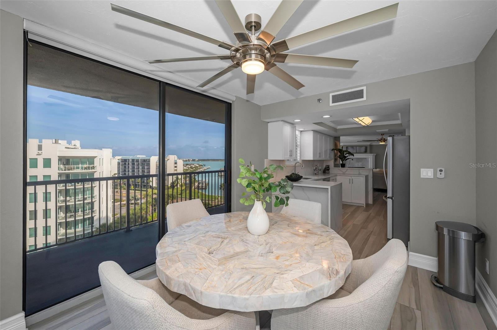 Image 38 of 92 For 1600 Gulf Boulevard 814