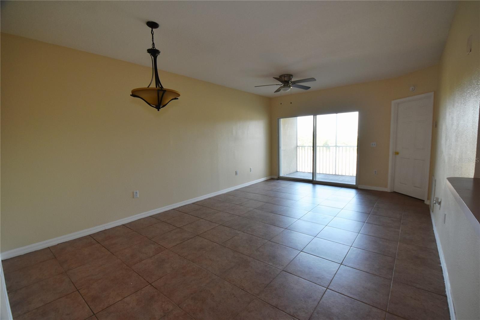 Image 14 of 36 For 9612 Seadale Court 201