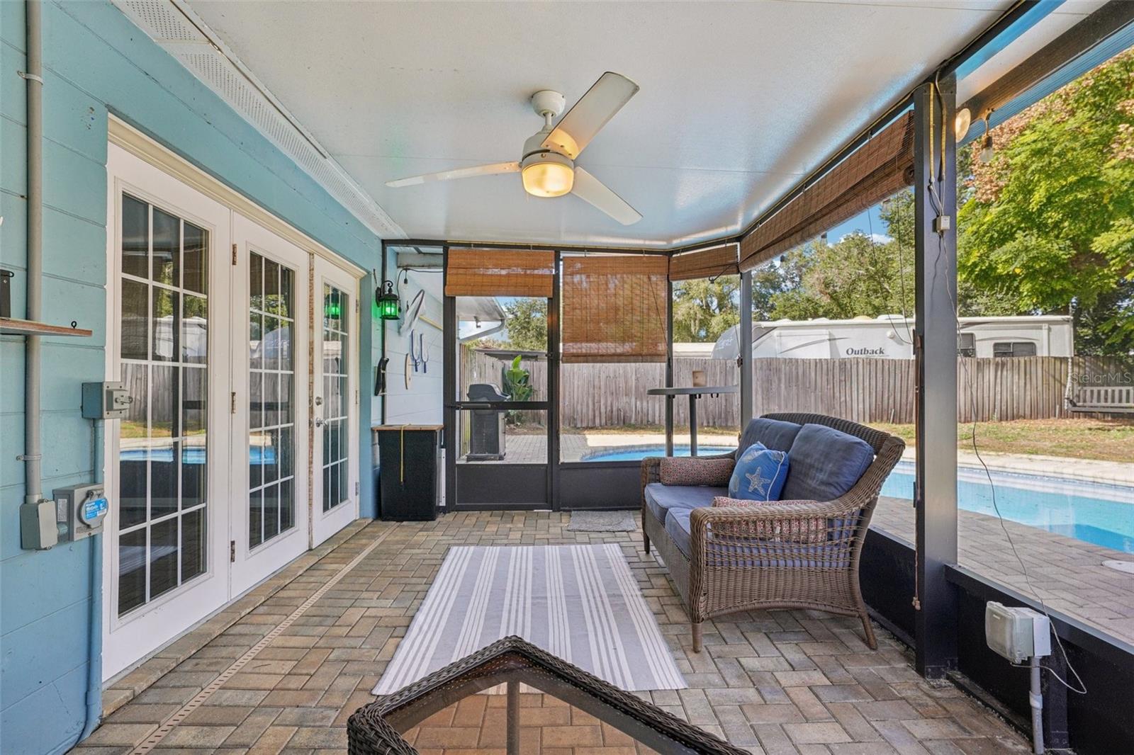 Image 18 of 26 For 2015 Ronald Circle