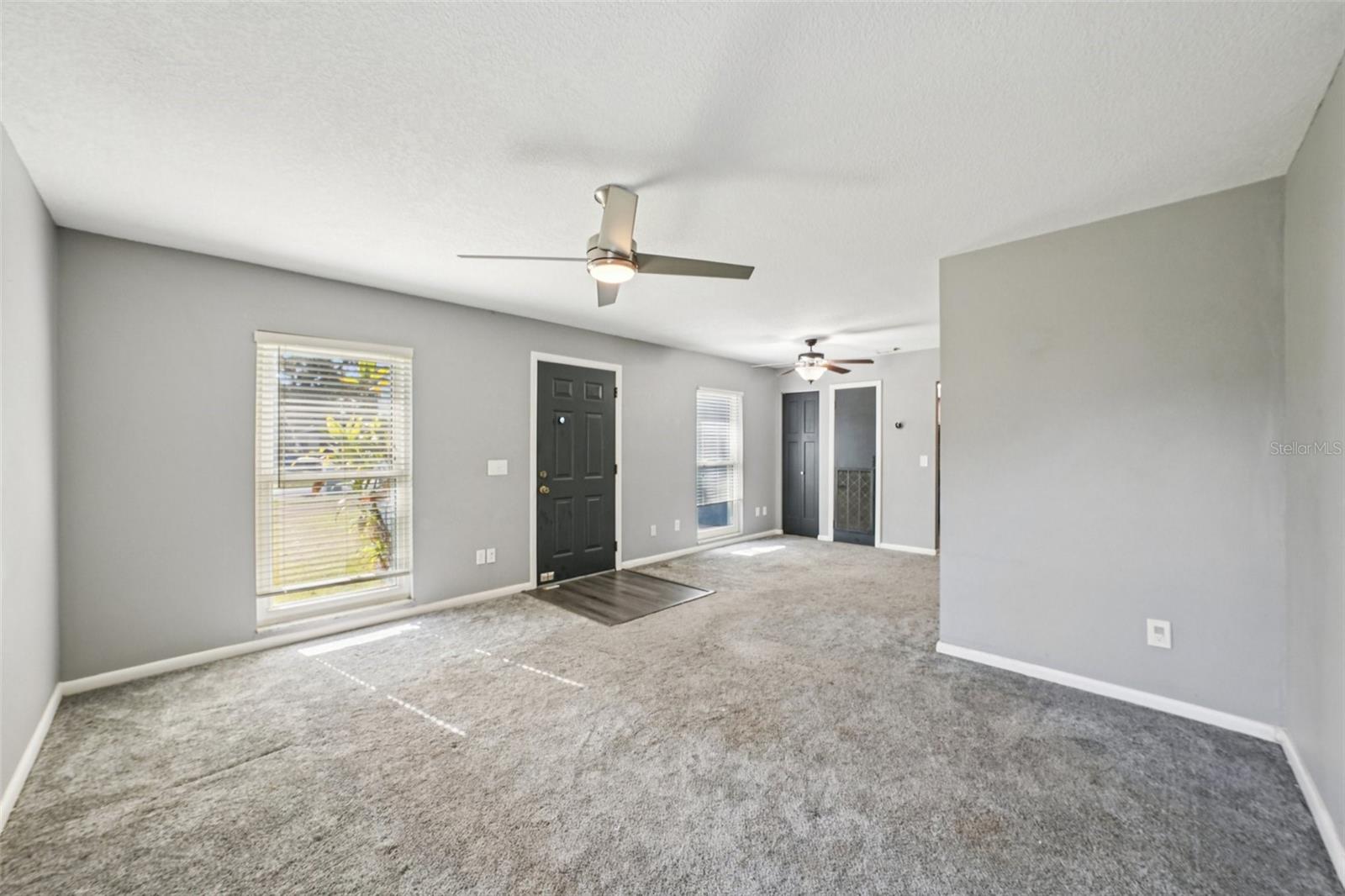 Image 2 of 26 For 2015 Ronald Circle