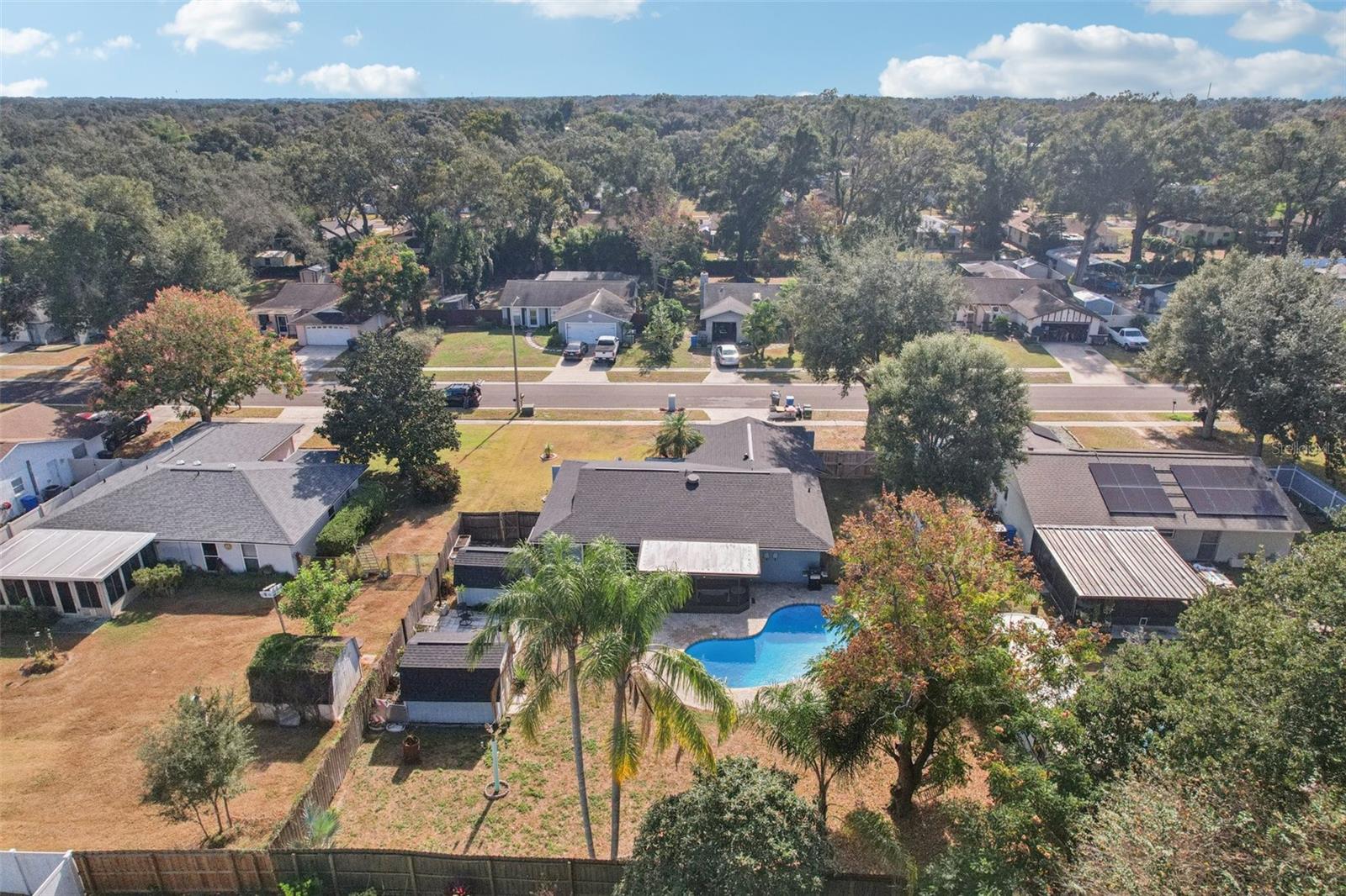 Image 25 of 26 For 2015 Ronald Circle