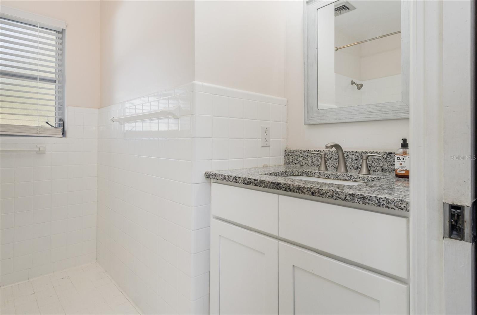 Image 12 of 23 For 29 Golf View Circle Ne