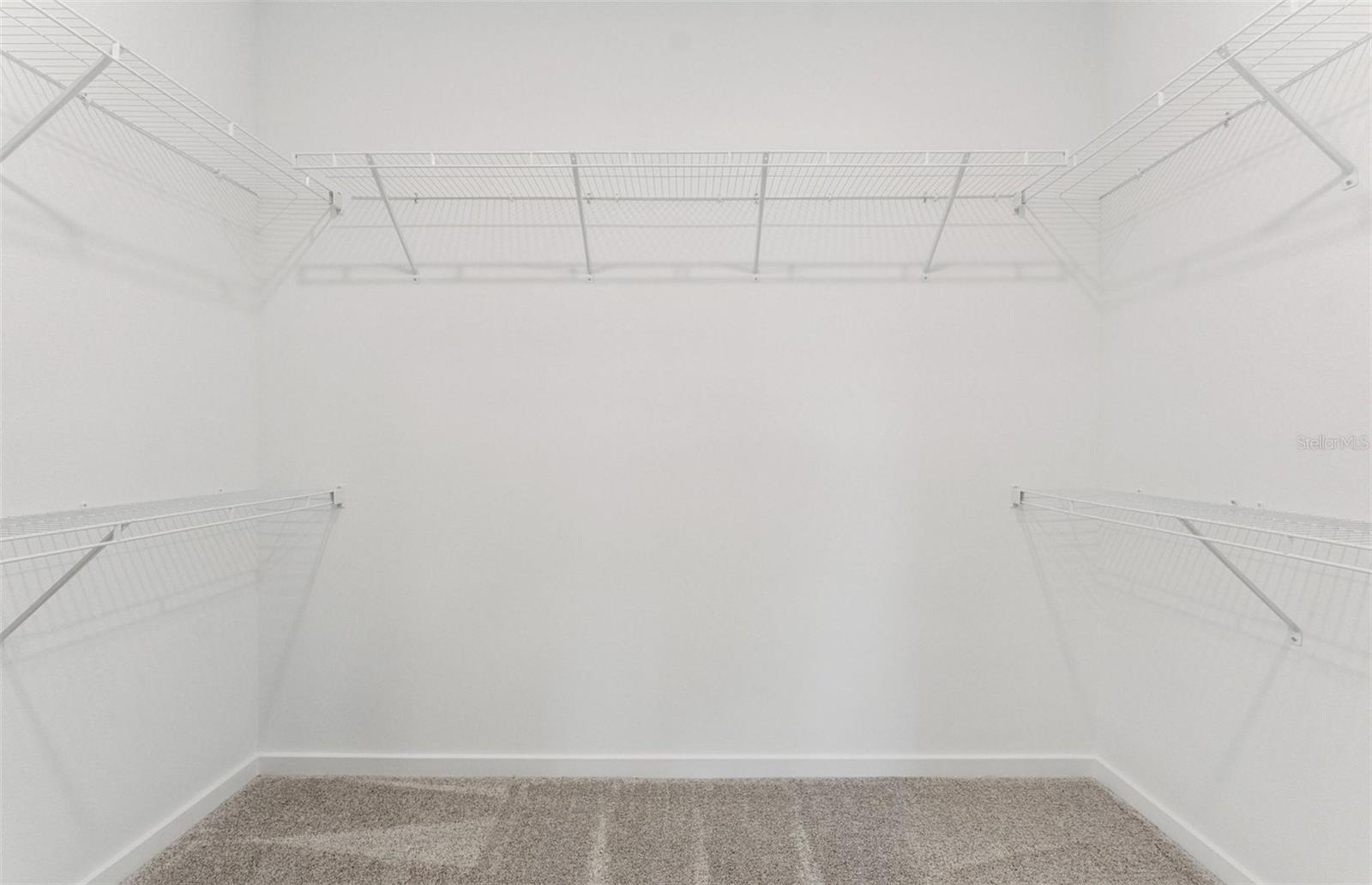 Image 10 of 24 For 37380 Clinch Circle