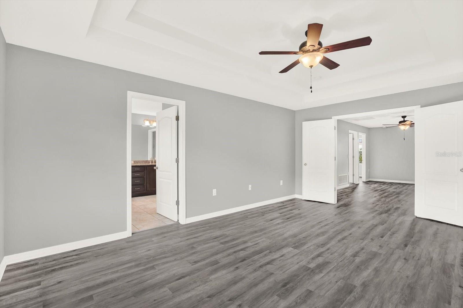 Image 20 of 32 For 10560 Lake Seminole Terrace