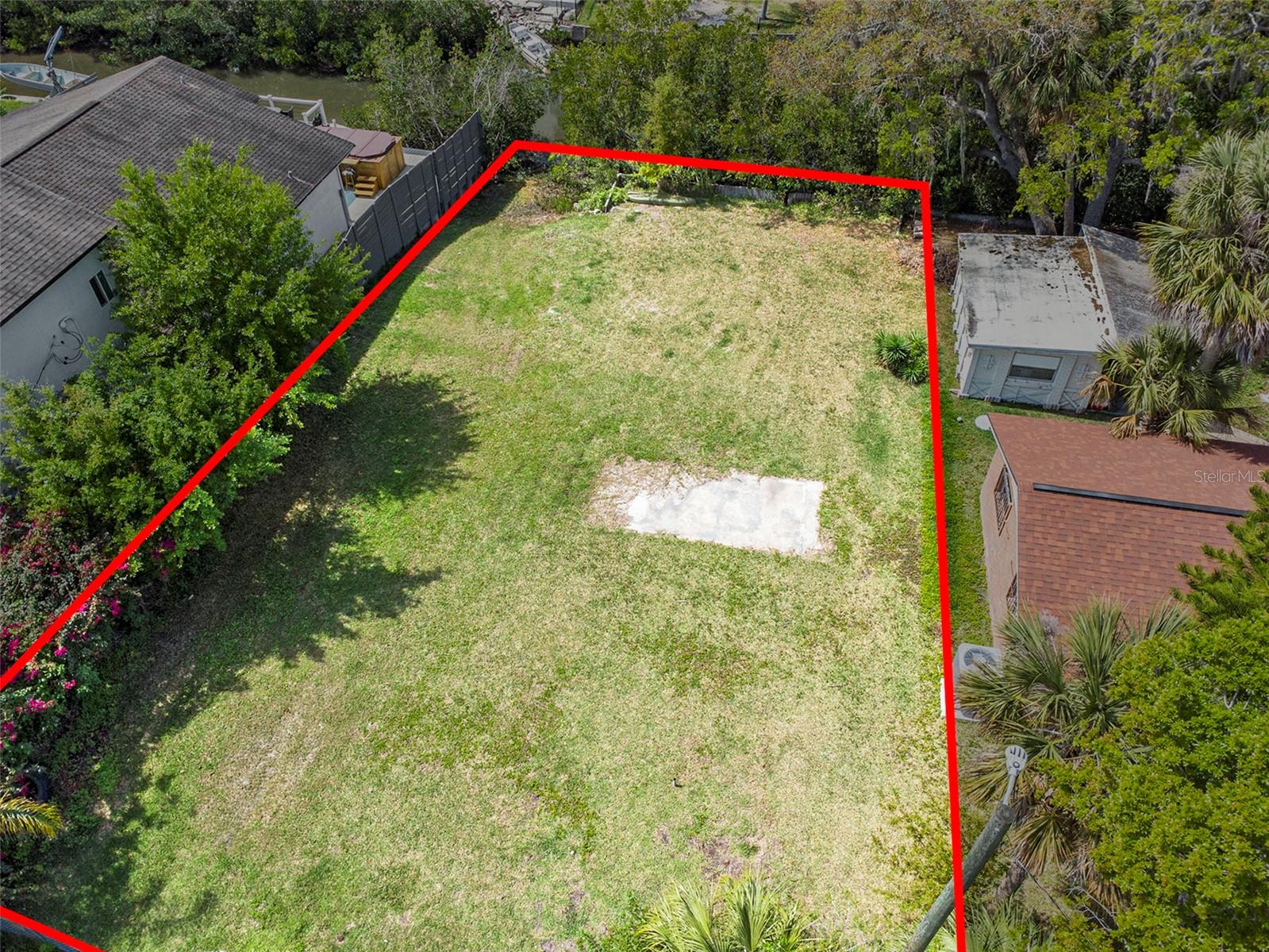 Image 17 of 21 For 7406 Bay Drive