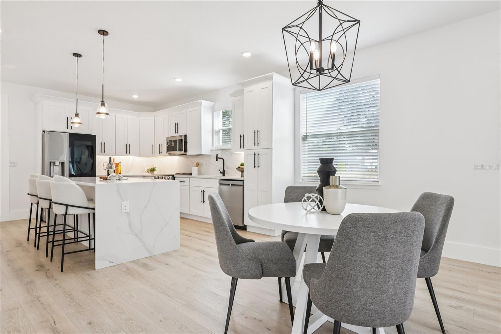 Image 13 of 55 For 2612 18th Ave