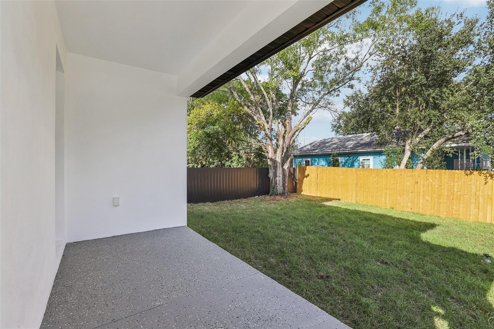 Image 38 of 55 For 2612 18th Ave