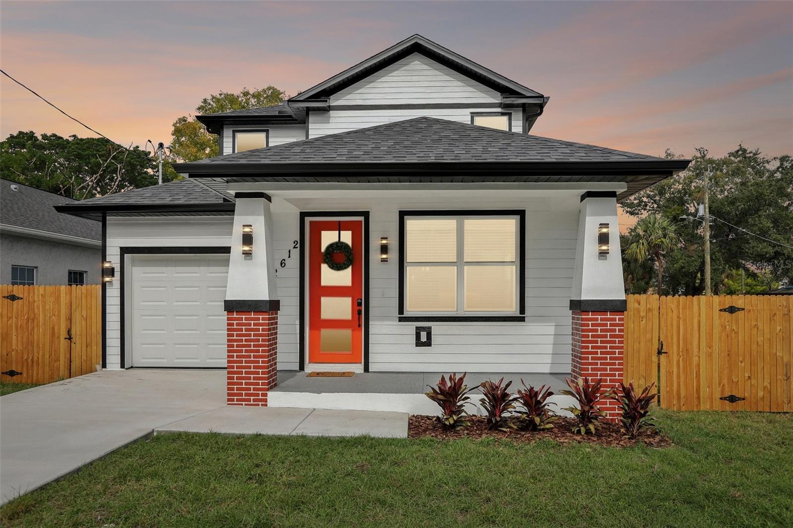 Image 43 of 55 For 2612 18th Ave