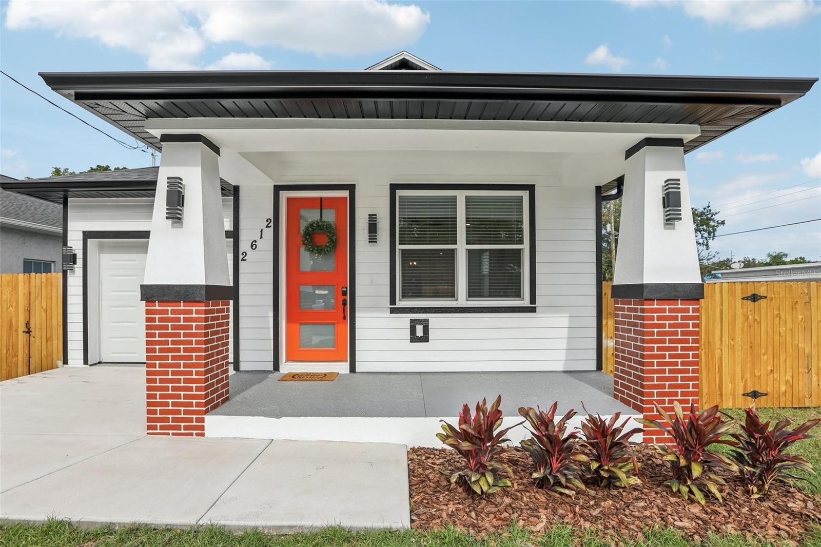 Image 5 of 55 For 2612 18th Ave