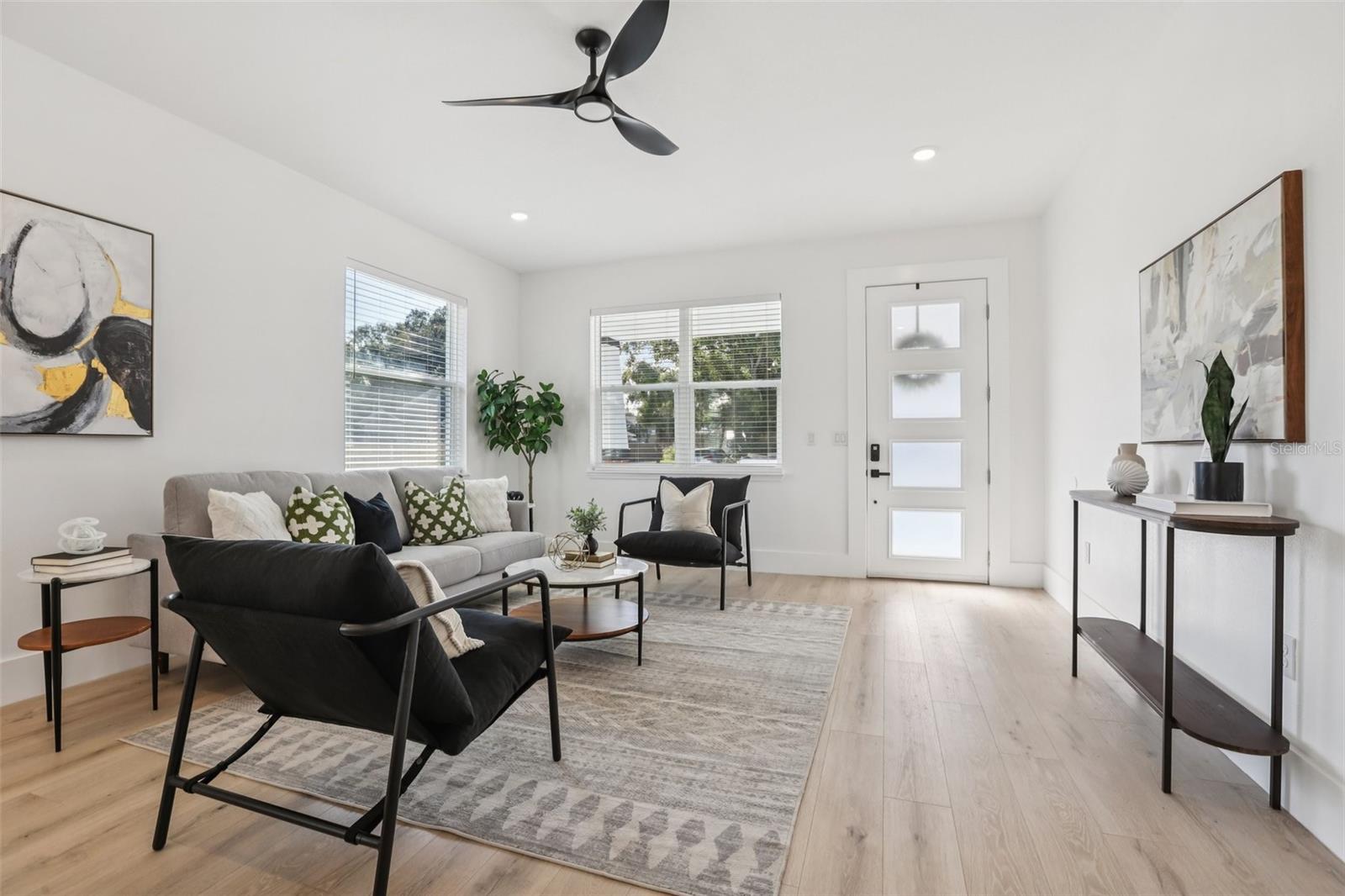 Image 7 of 55 For 2612 18th Ave