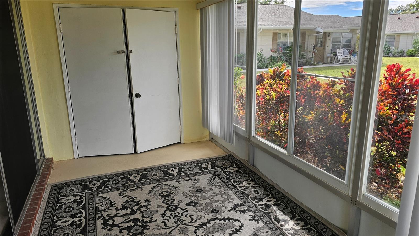 Image 15 of 19 For 1902 Dandridge Street 12