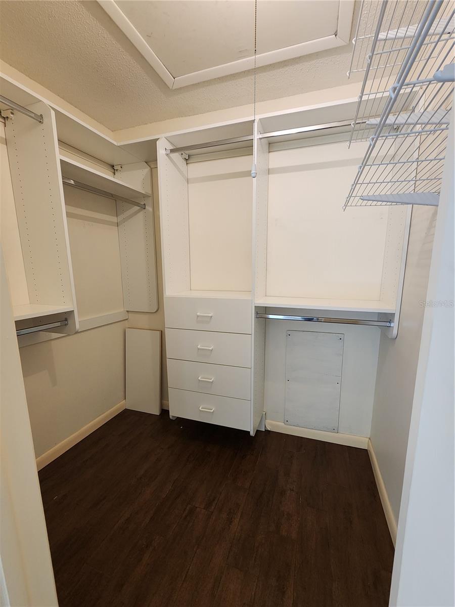 Image 20 of 37 For 9926 40th Street N