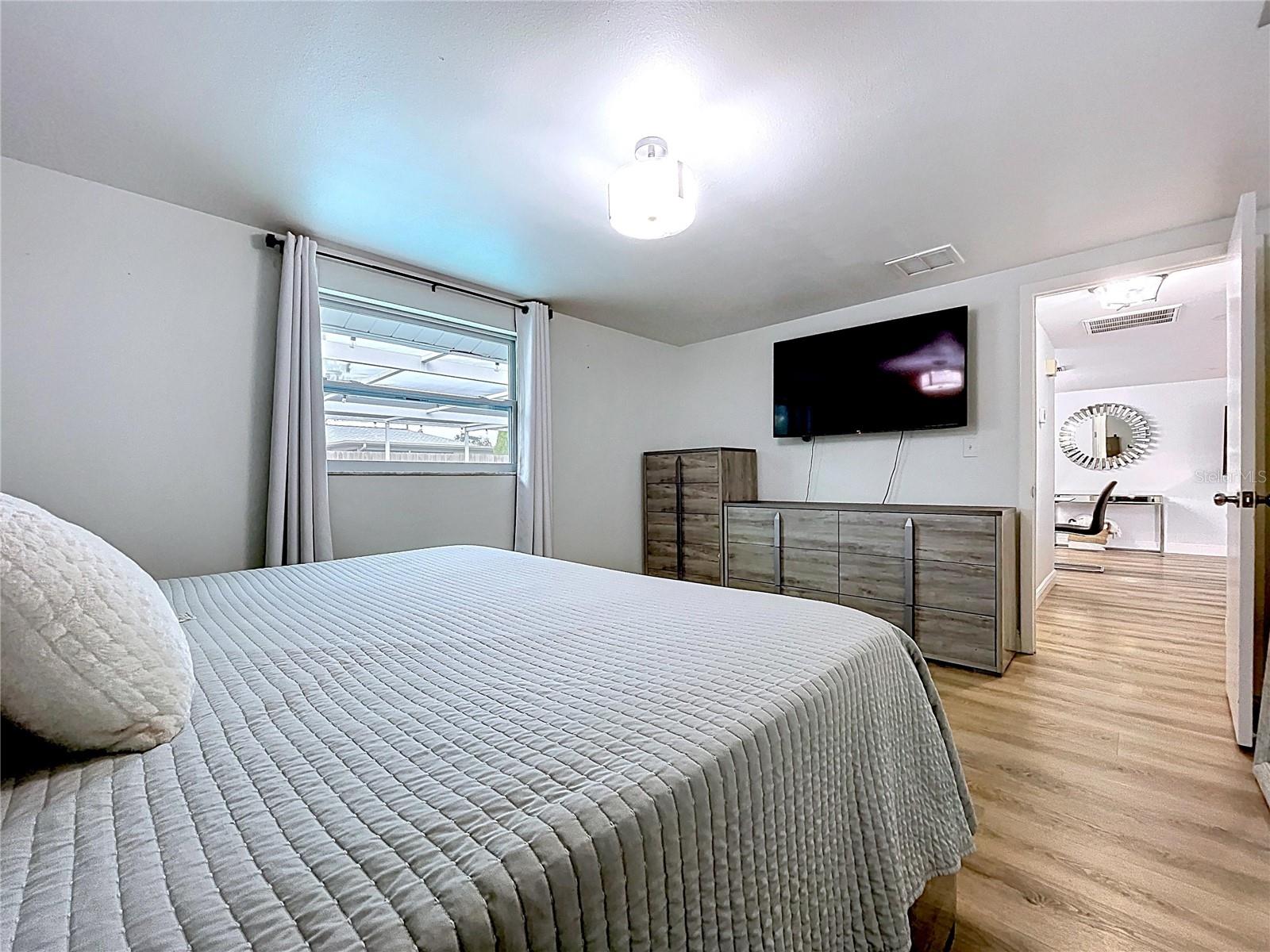 Image 9 of 31 For 9115 Panda Lane