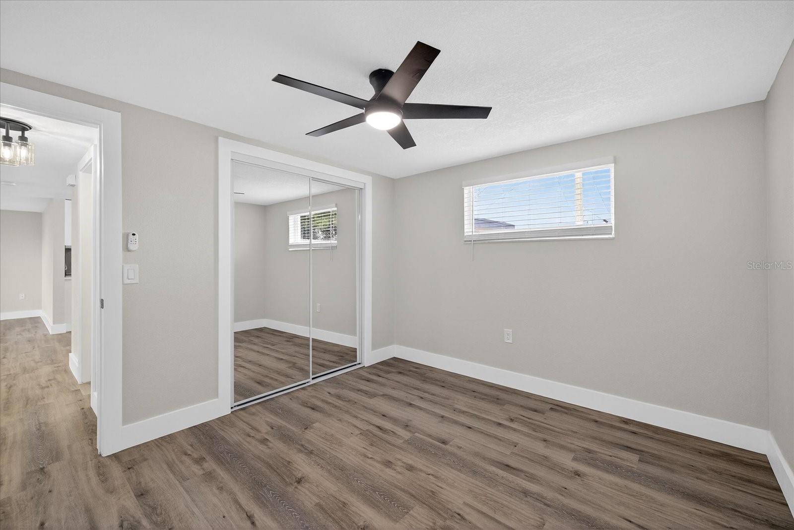 Image 28 of 52 For 5041 Moog Road