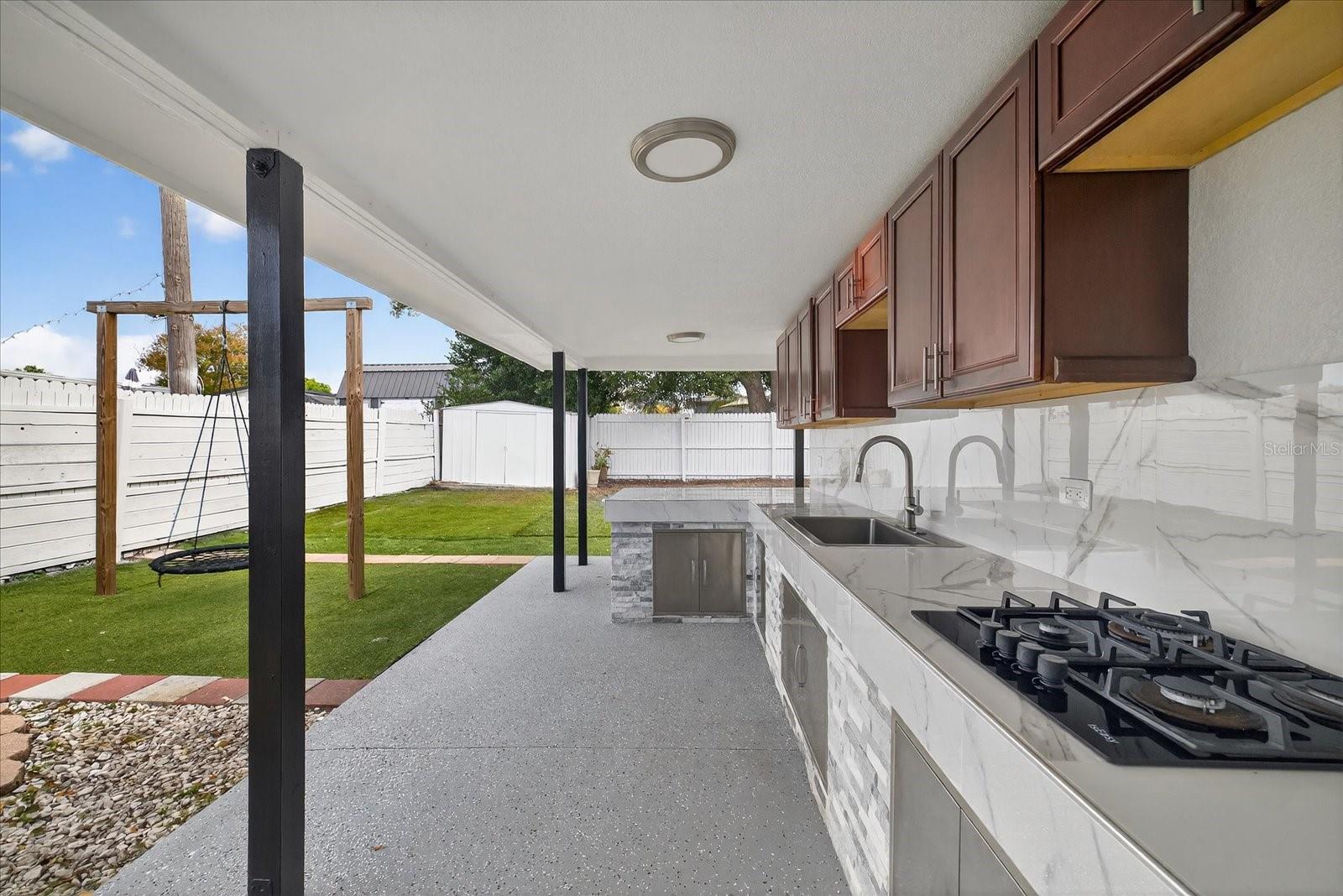 Image 40 of 52 For 5041 Moog Road