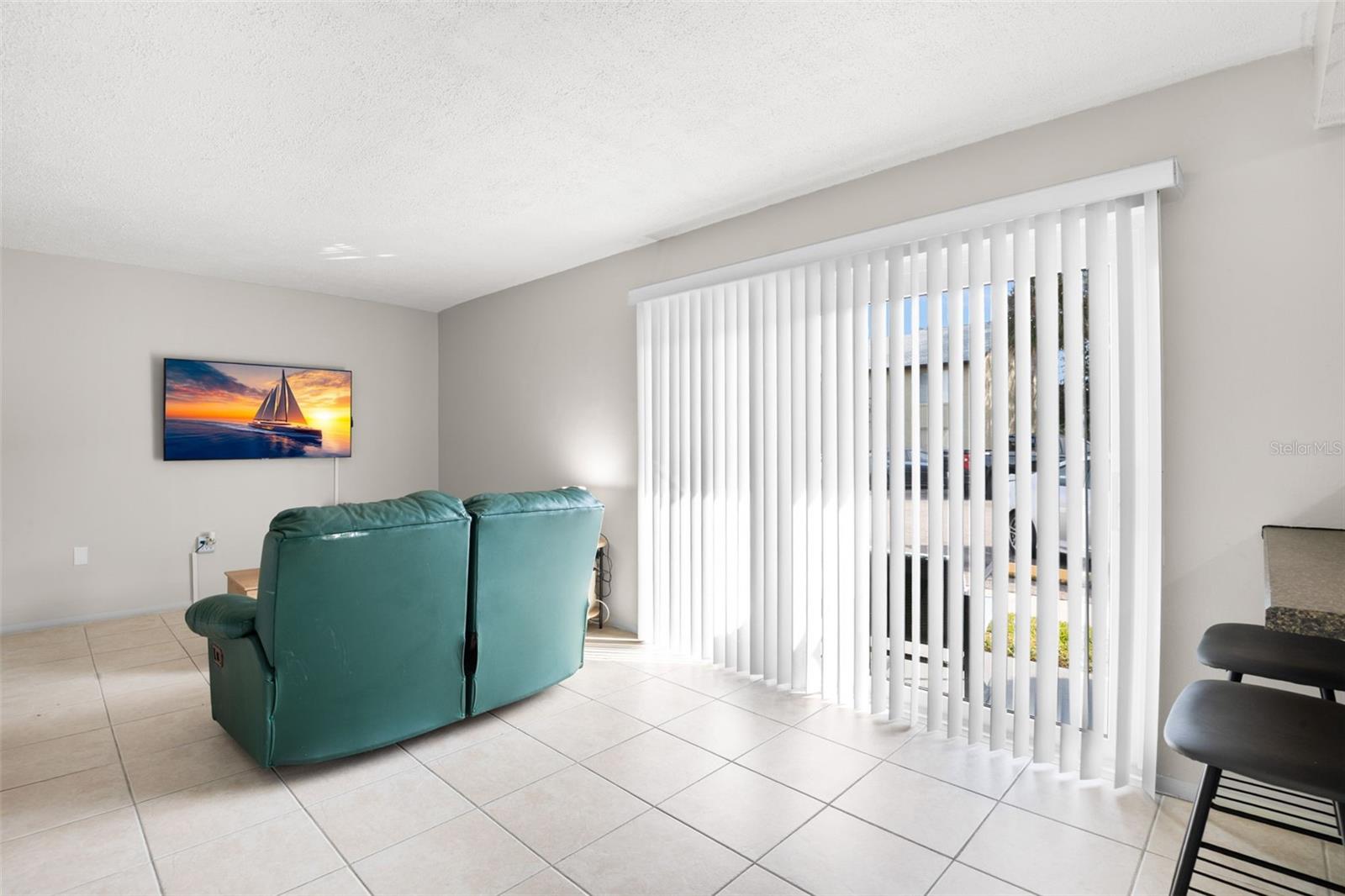 Image 12 of 19 For 4215 Bay Drive 1801d