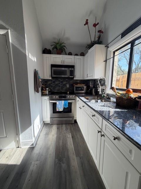 Image 8 of 17 For 12414 58th Street 63