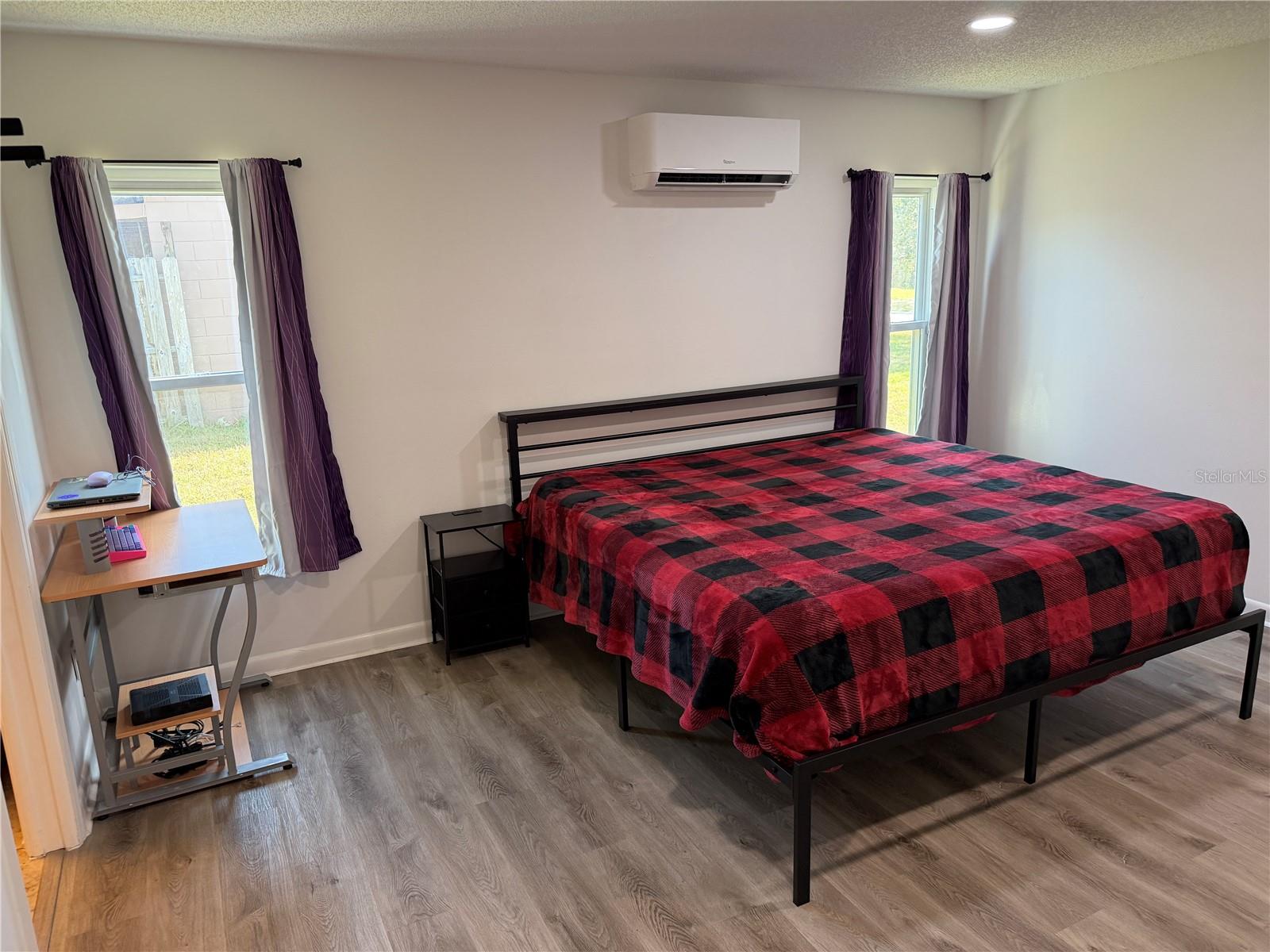 Image 10 of 28 For 17512 Brandywine Drive