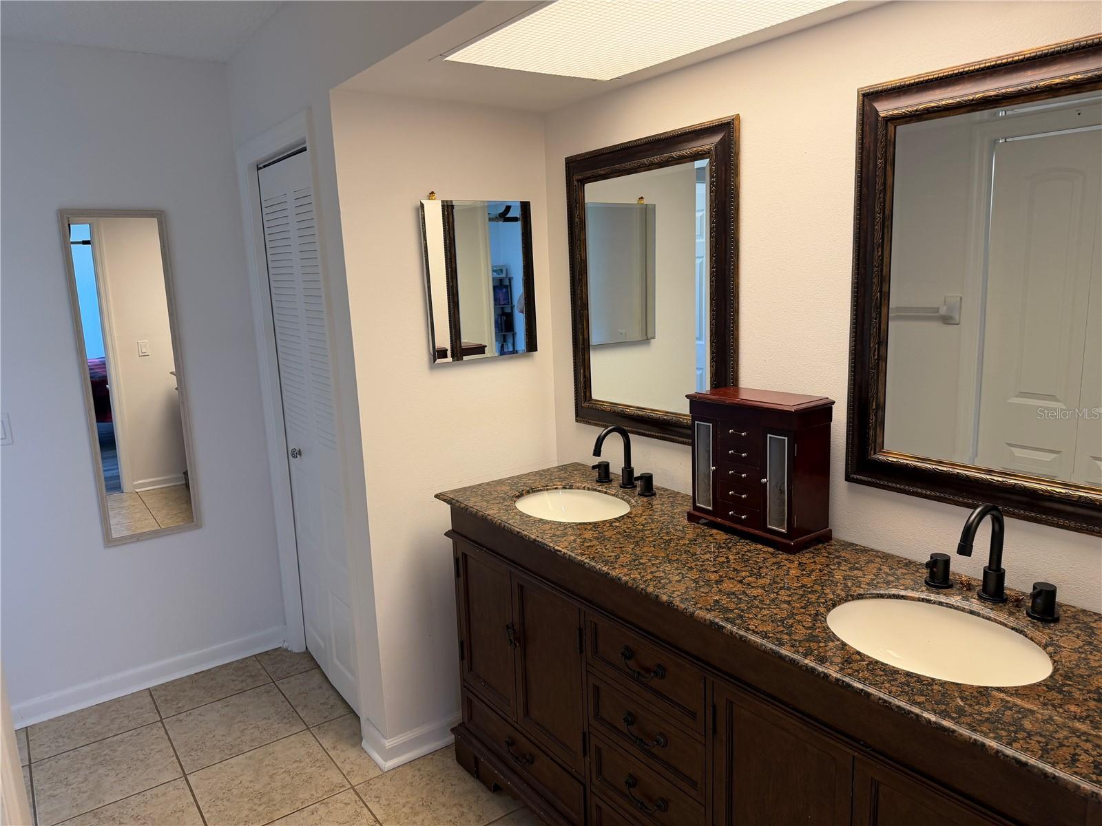 Image 12 of 28 For 17512 Brandywine Drive