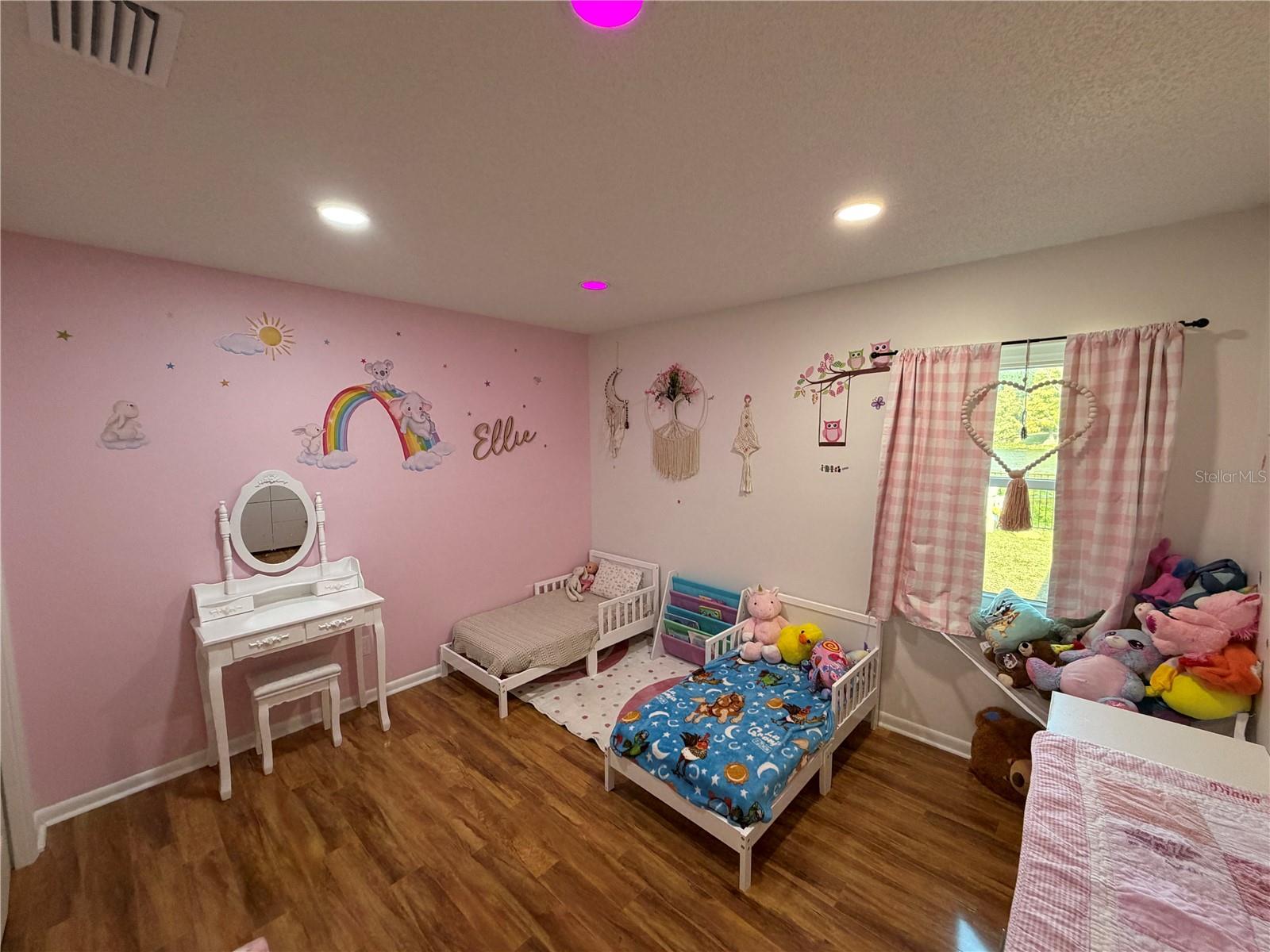 Image 15 of 28 For 17512 Brandywine Drive