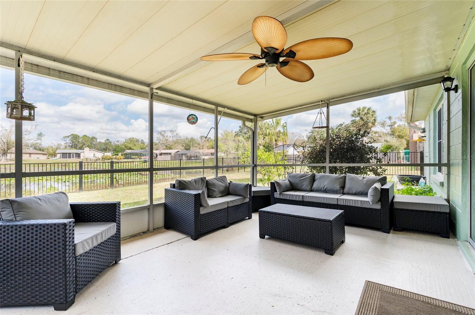 Image 20 of 28 For 17512 Brandywine Drive