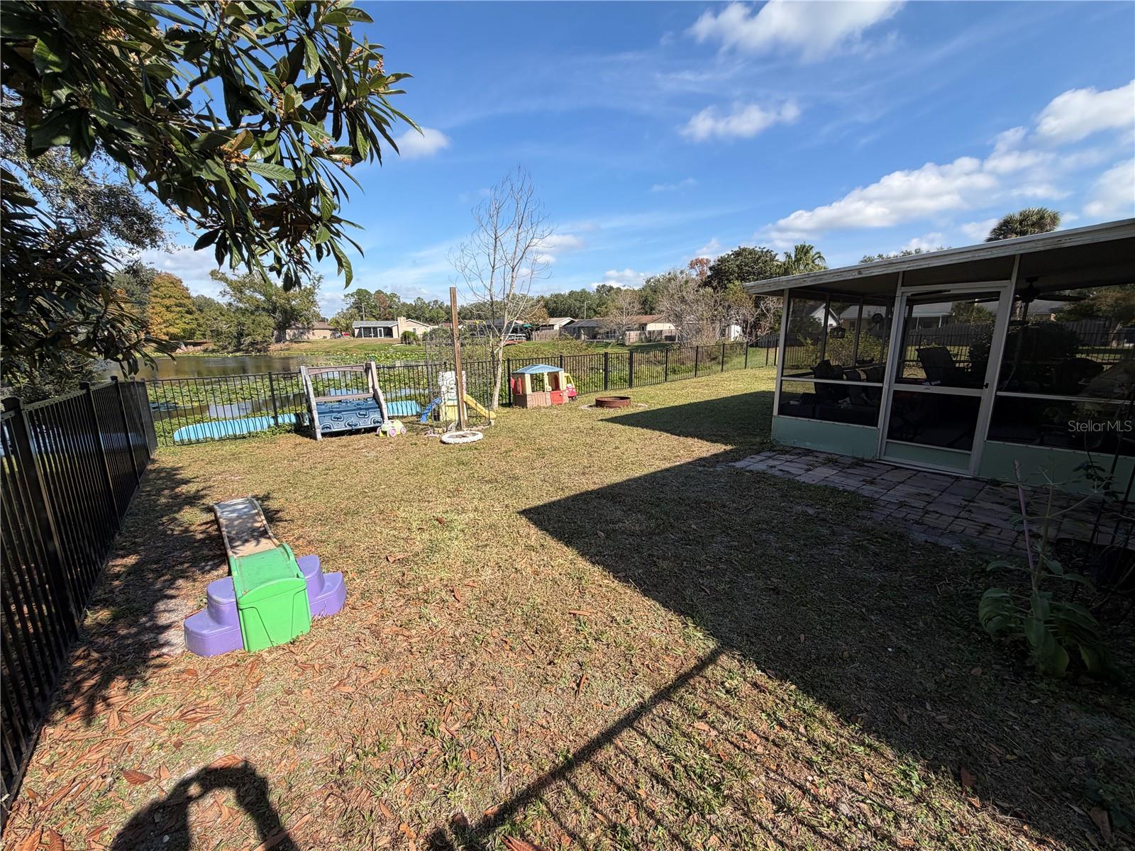 Image 23 of 28 For 17512 Brandywine Drive