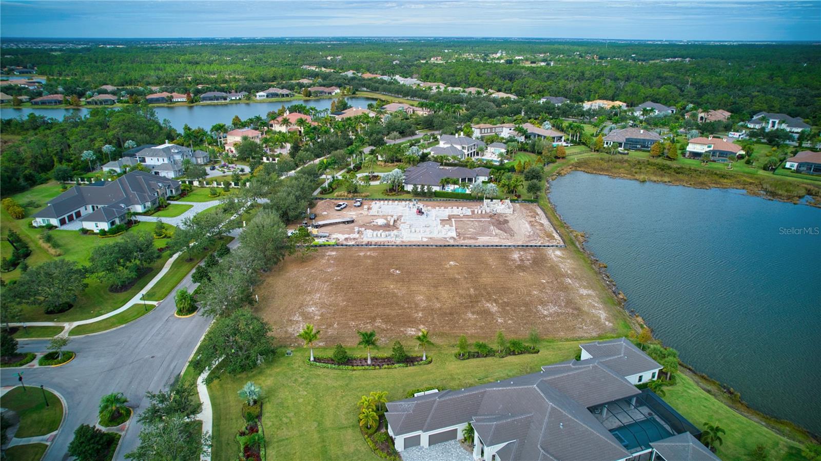 Image 3 of 11 For 20903 Parkstone Terrace